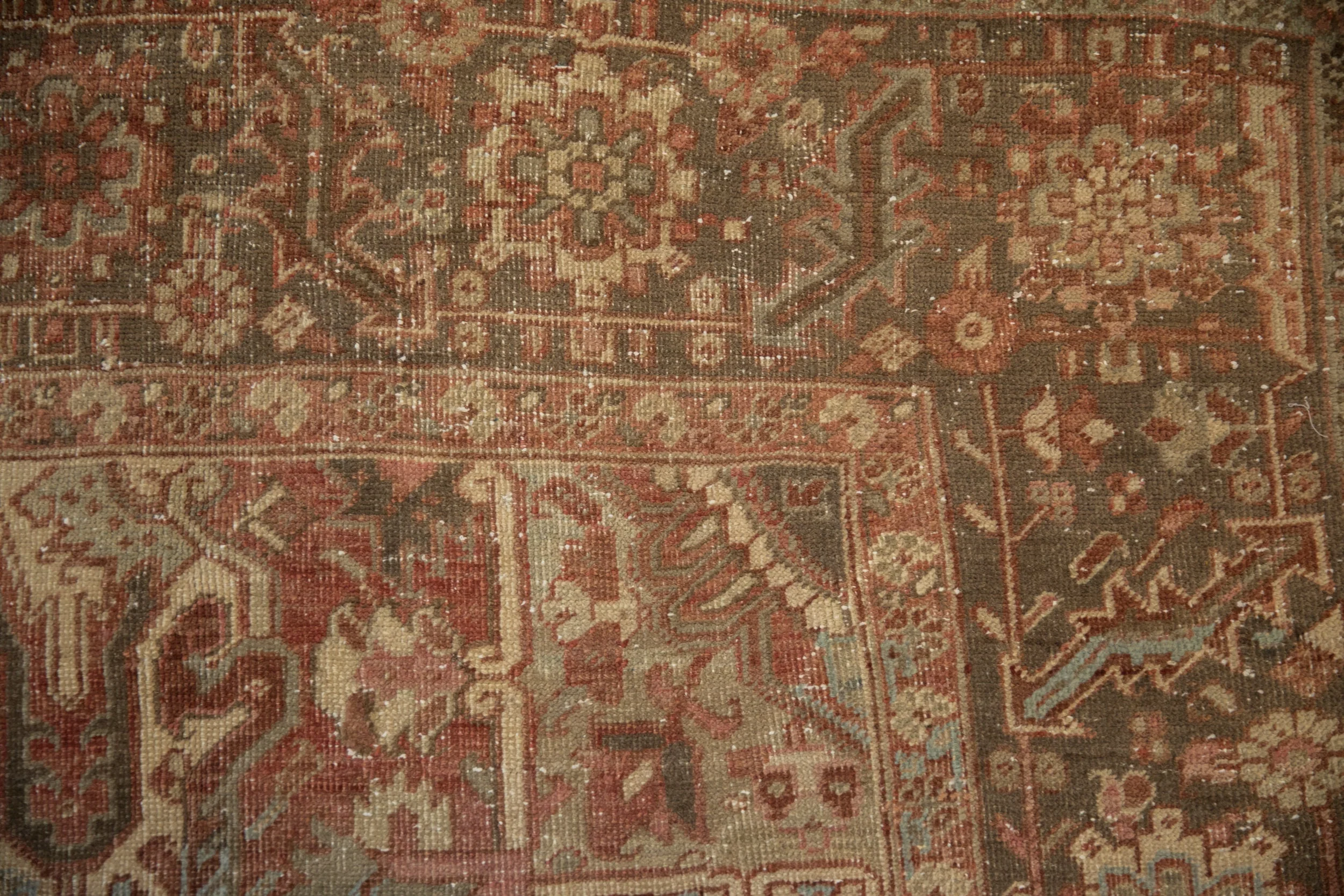 8x11.5 Vintage Distressed Heriz Carpet - Image 4