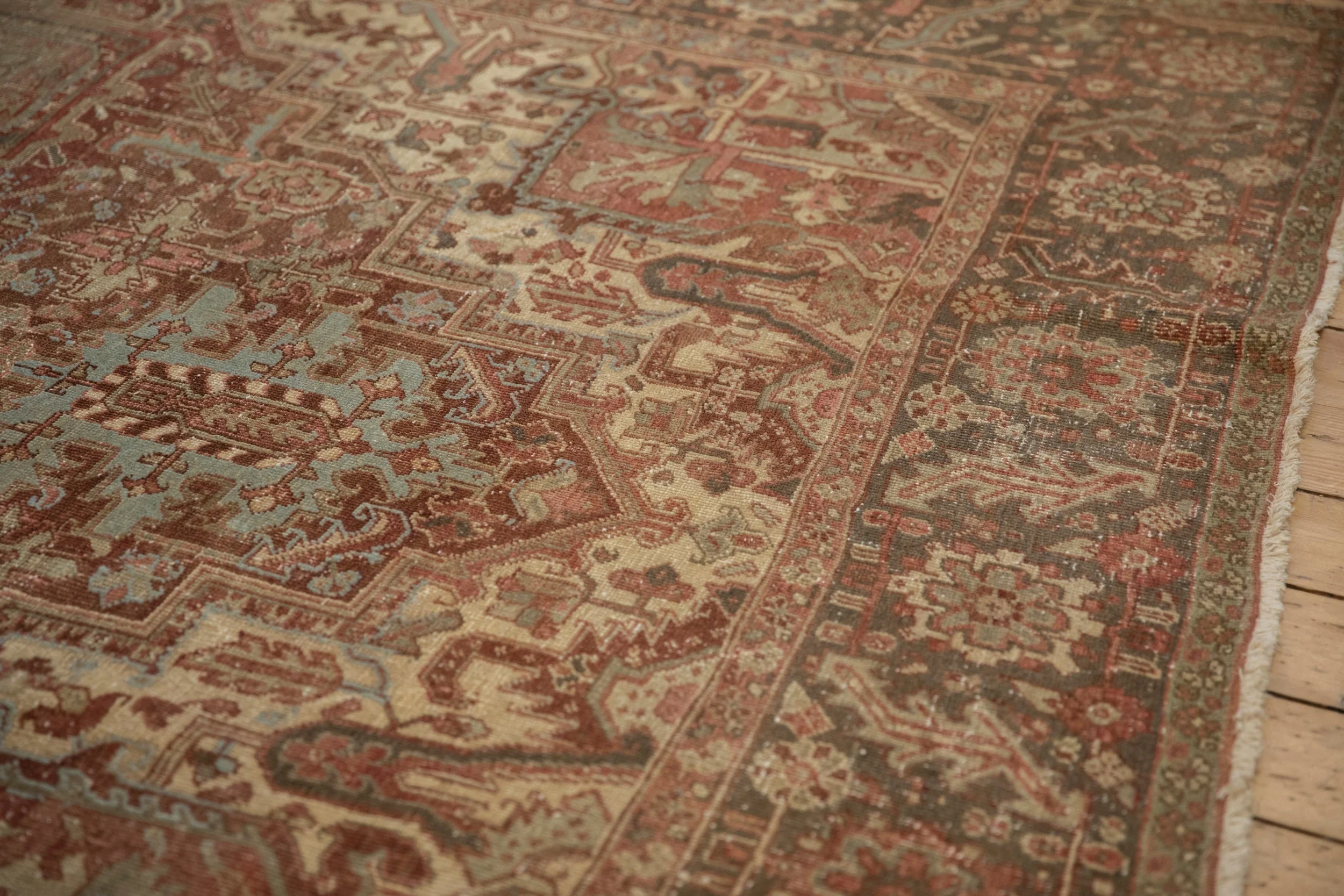 8x11.5 Vintage Distressed Heriz Carpet - Image 6