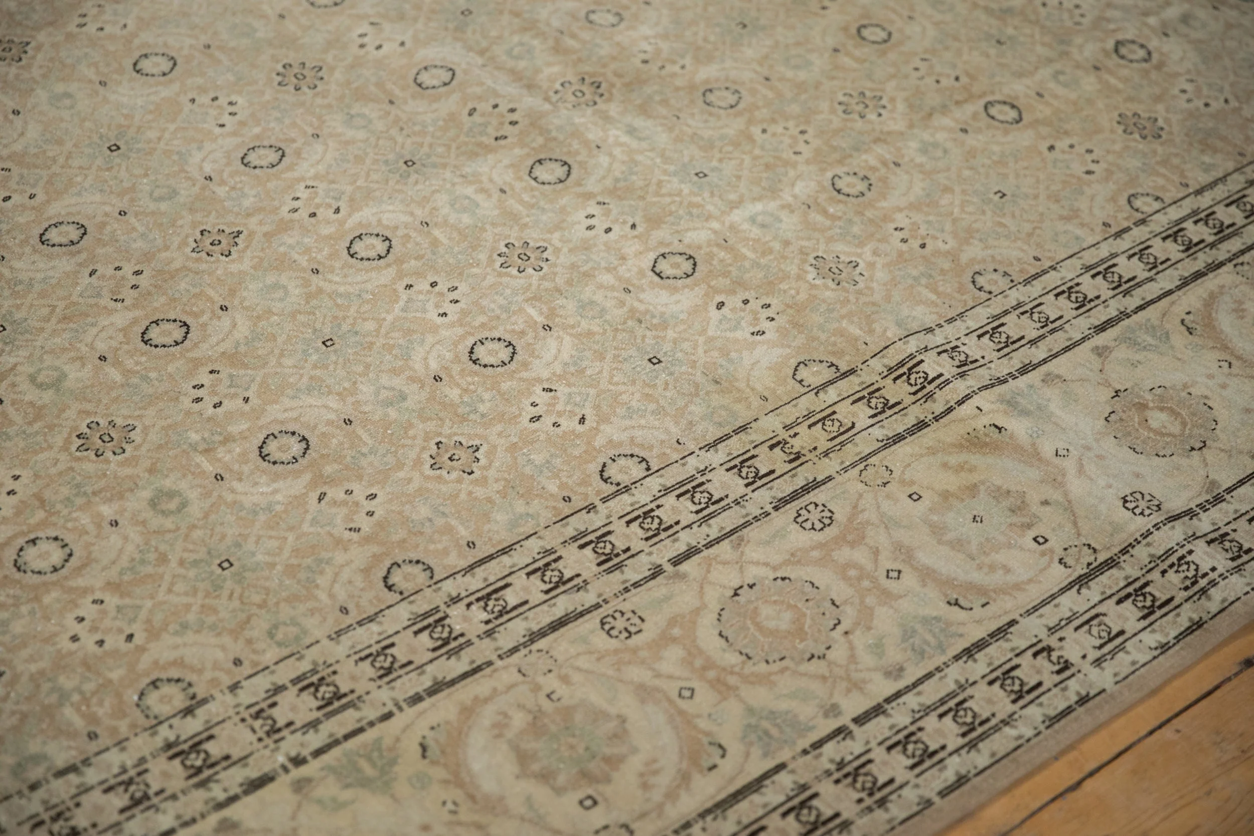 8x11.5 Vintage Distressed Tabriz Carpet - Image 8