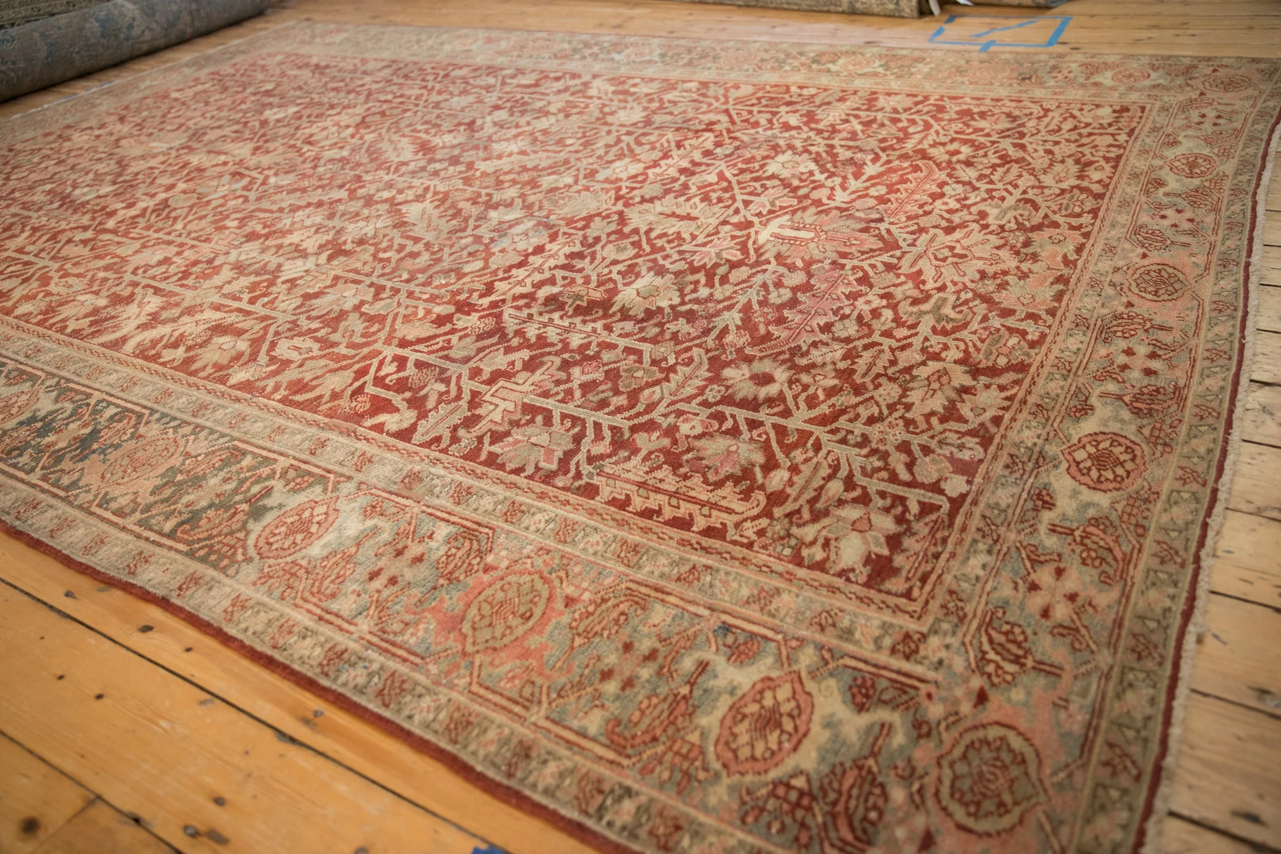 8x11.5 Vintage Fine Distressed Heriz Carpet - Image 4