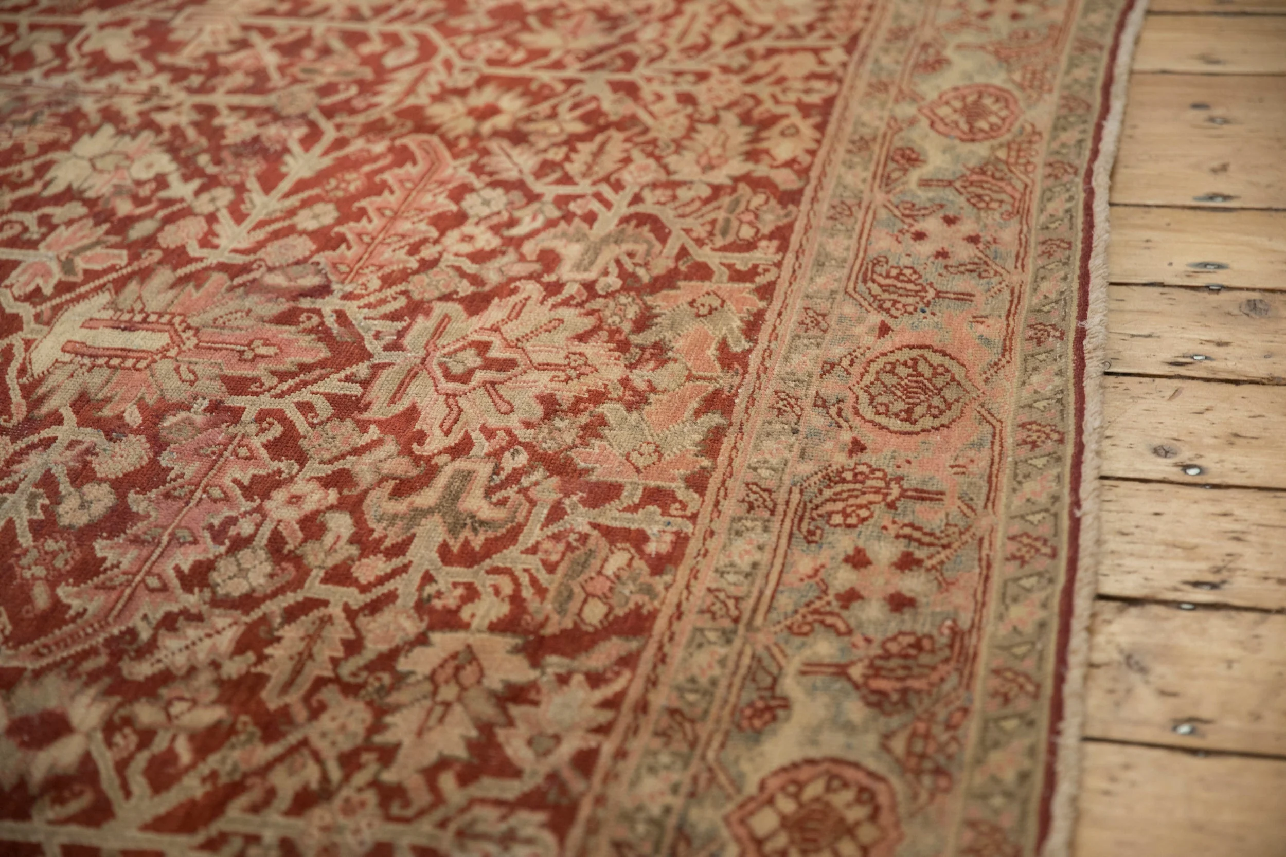 8x11.5 Vintage Fine Distressed Heriz Carpet - Image 5
