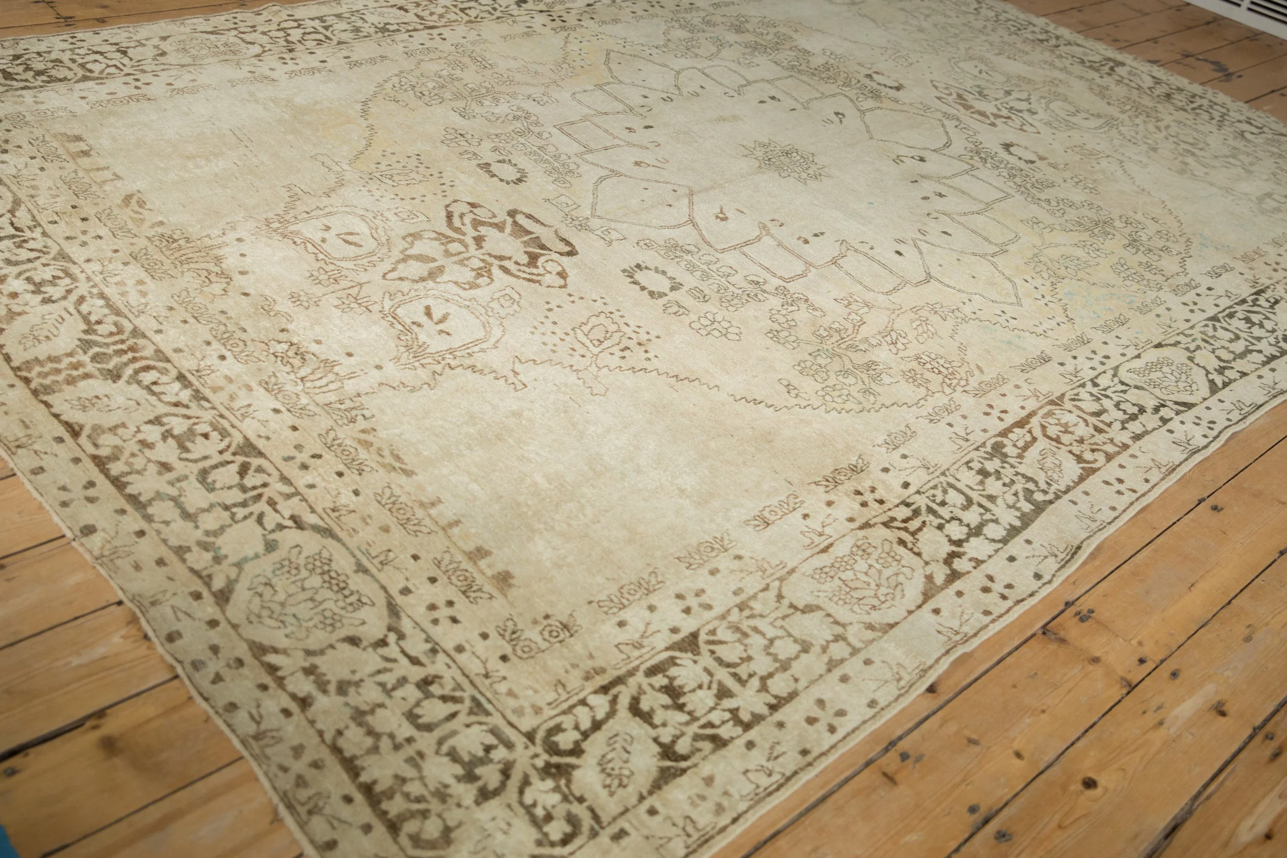 8x11 Antique Distressed Kerman Carpet - Image 6