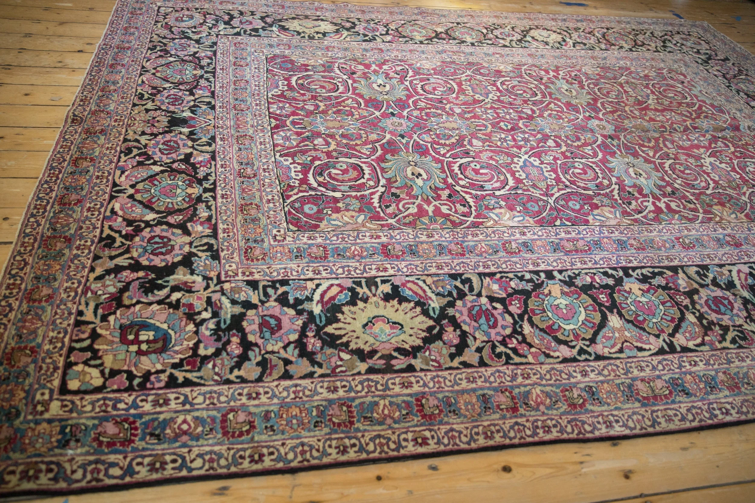 8x11 Antique Meshed Carpet - Image 6