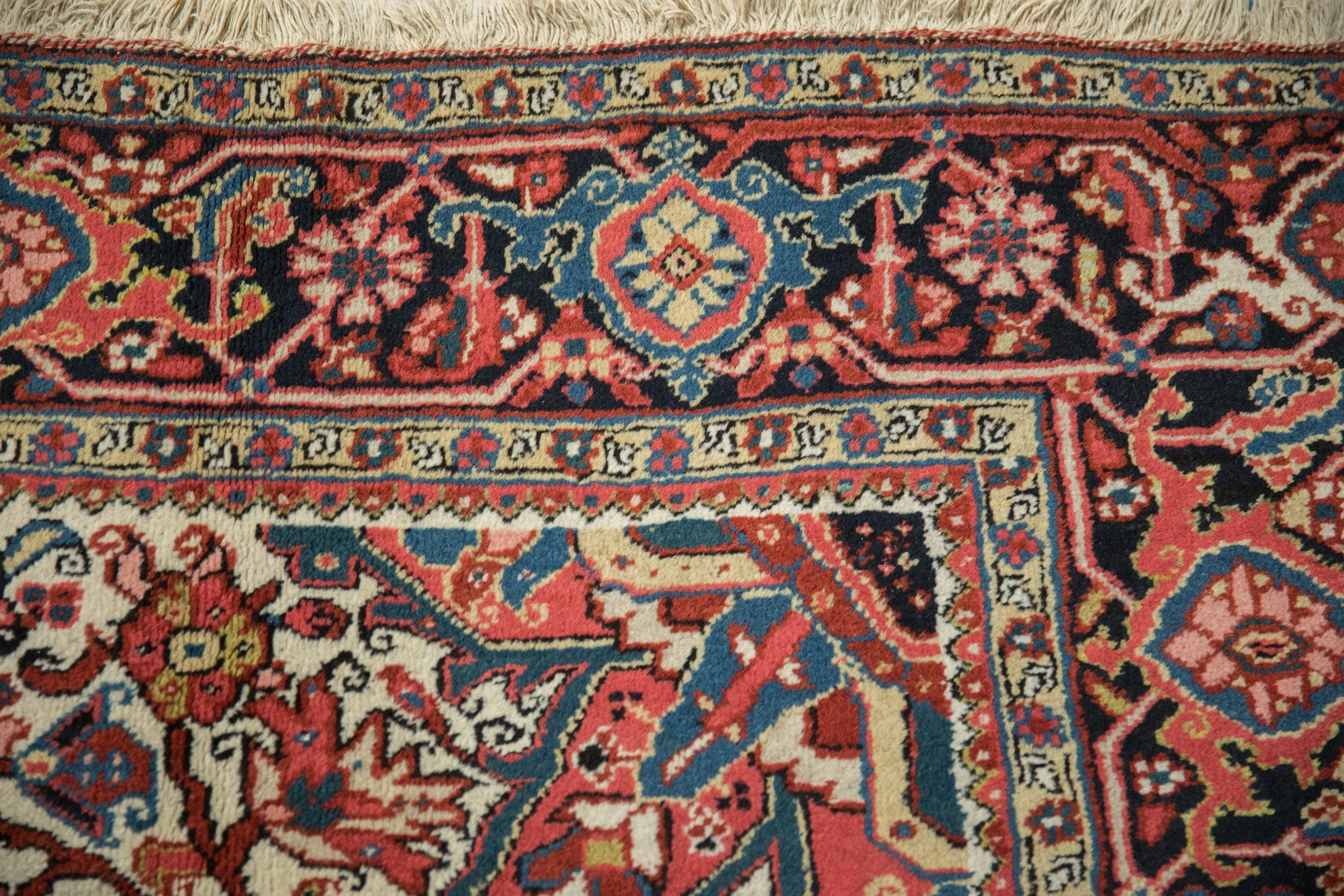 8x11 Vintage Ahar Carpet - Image 3