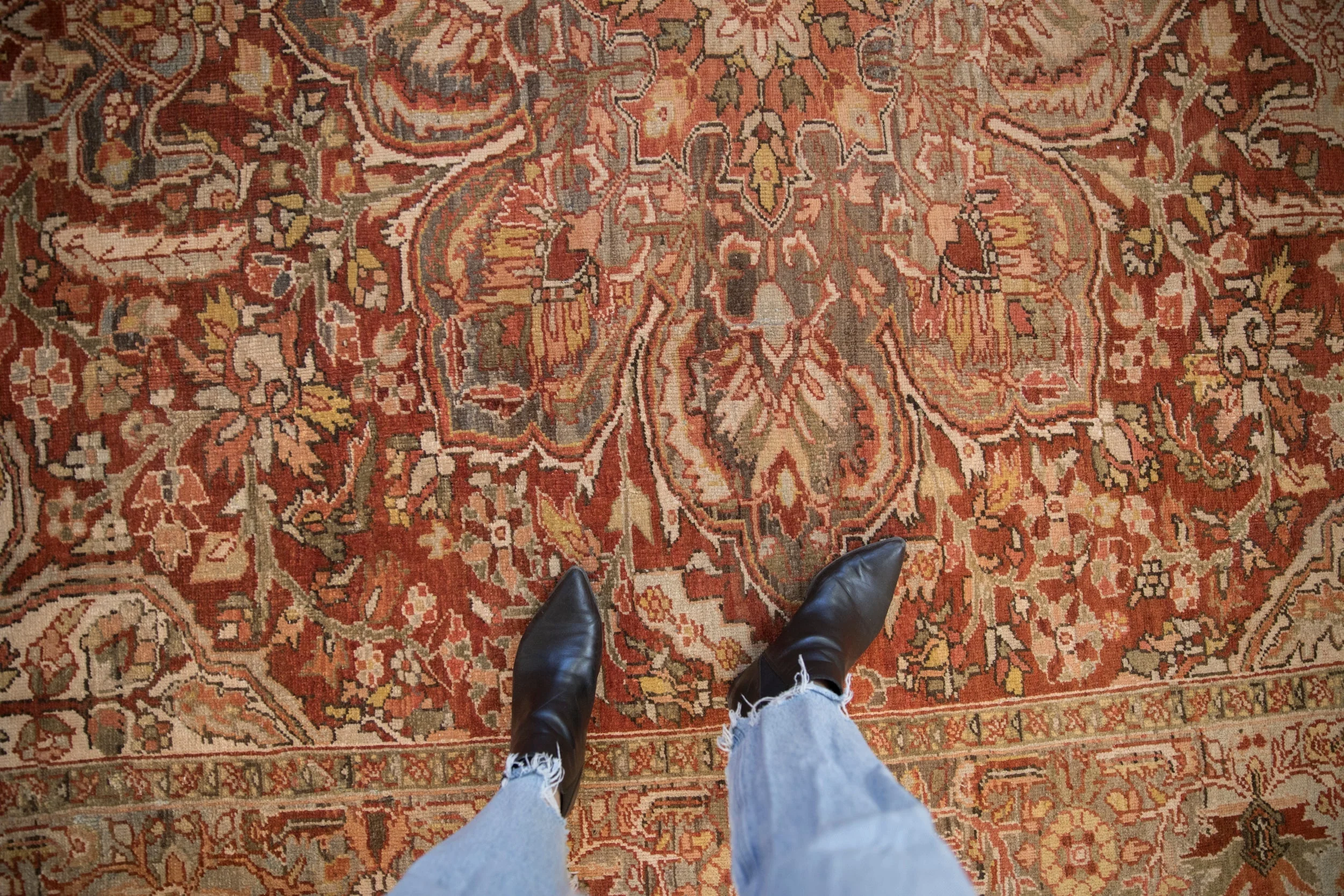 8x11 Vintage Distressed Ahar Carpet - Image 2