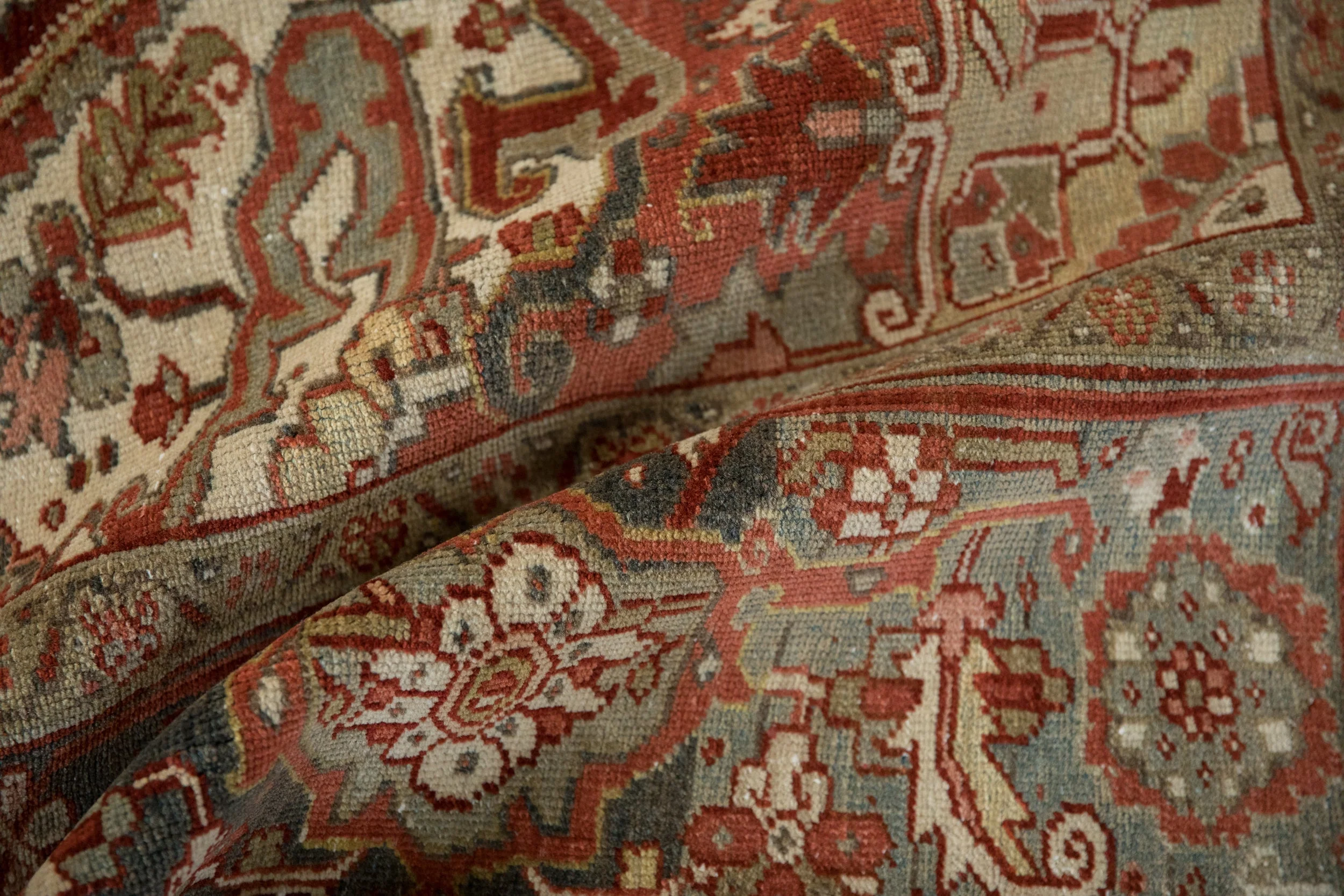 8x11 Vintage Distressed Heriz Carpet - Image 10