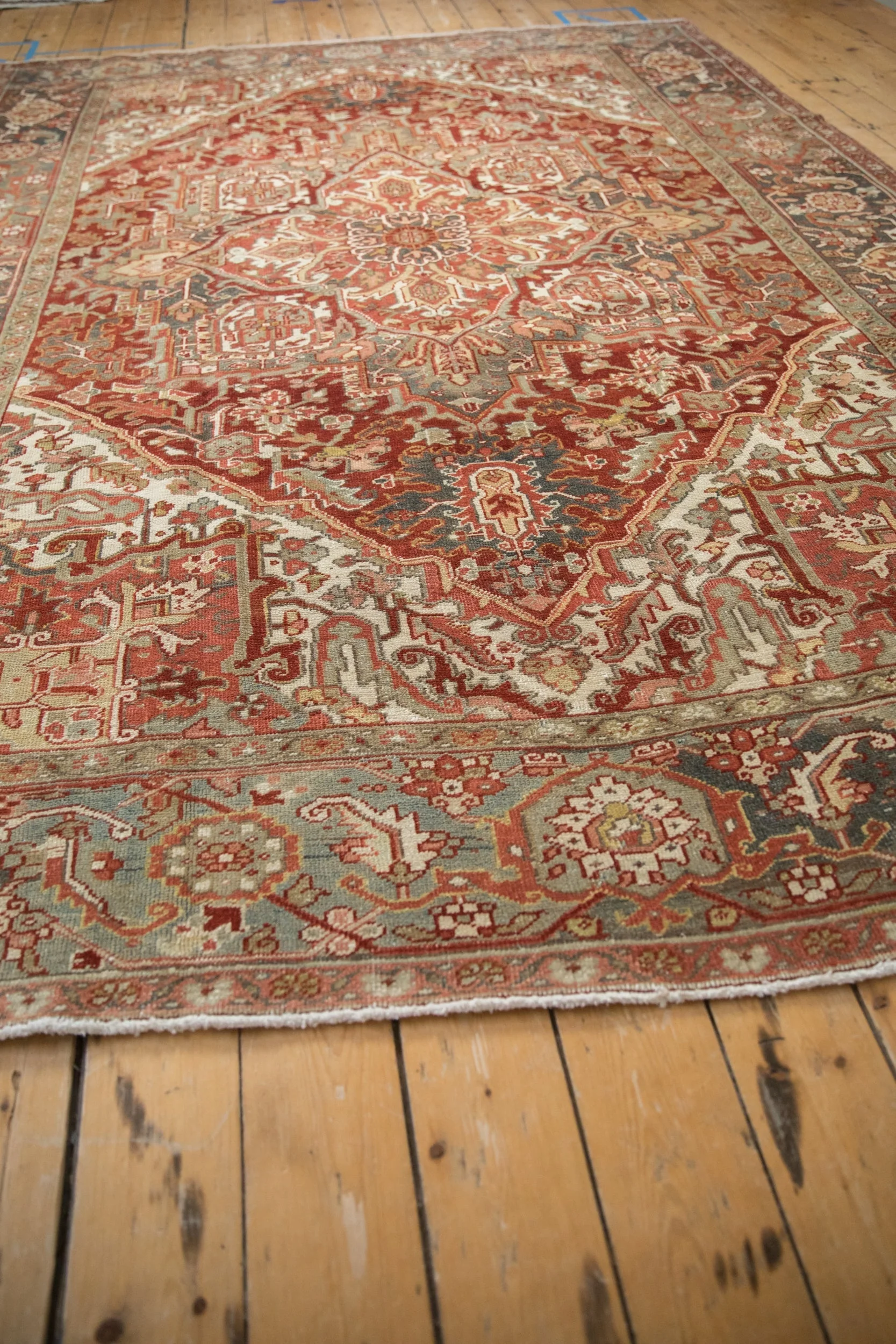 8x11 Vintage Distressed Heriz Carpet - Image 8