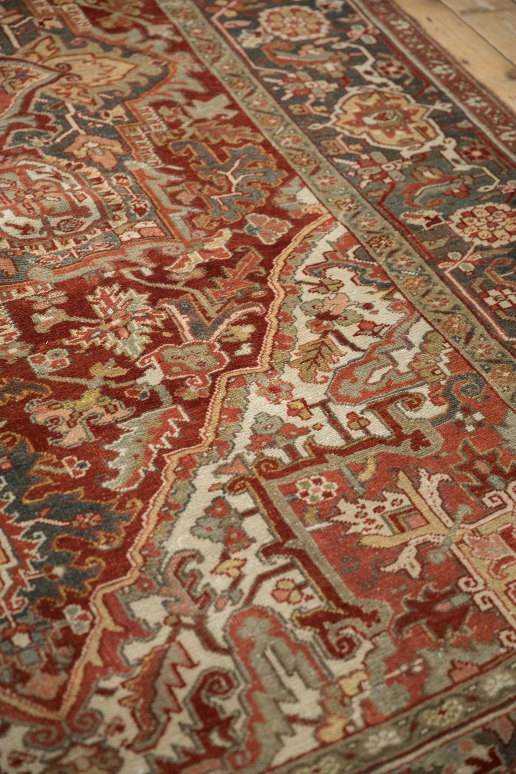 8x11 Vintage Distressed Heriz Carpet - Image 9