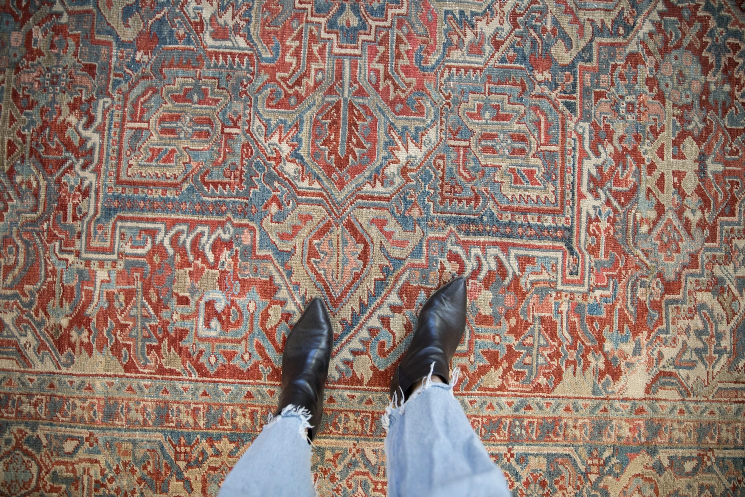 8x11 Vintage Distressed Heriz Carpet - Image 2