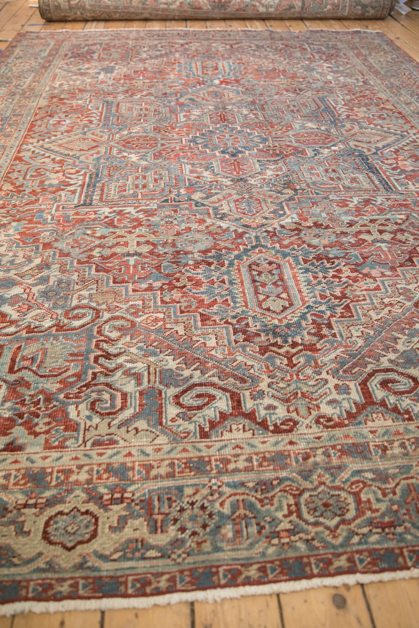 8x11 Vintage Distressed Heriz Carpet - Image 7