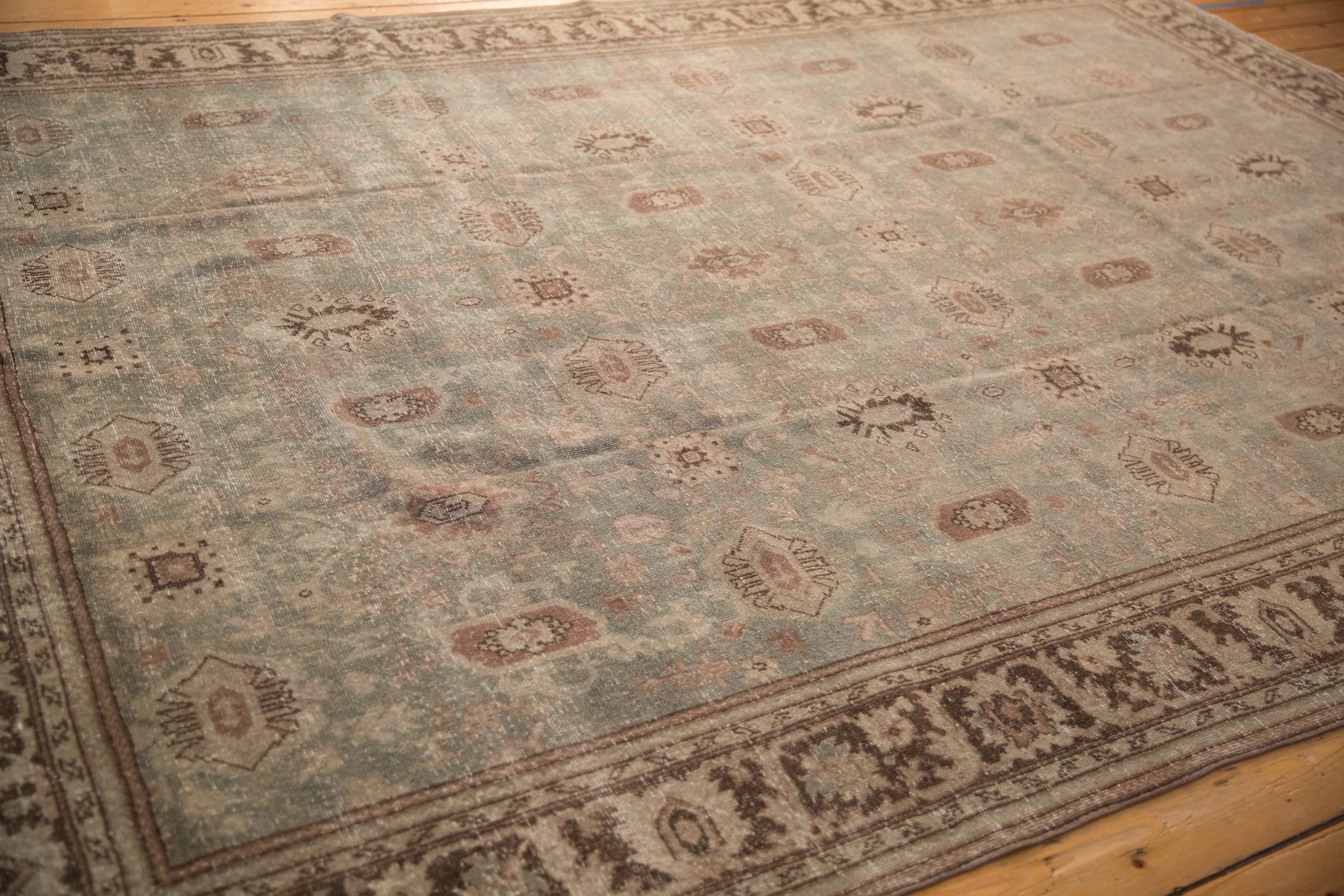 8x11 Vintage Distressed Mahal Carpet - Image 6