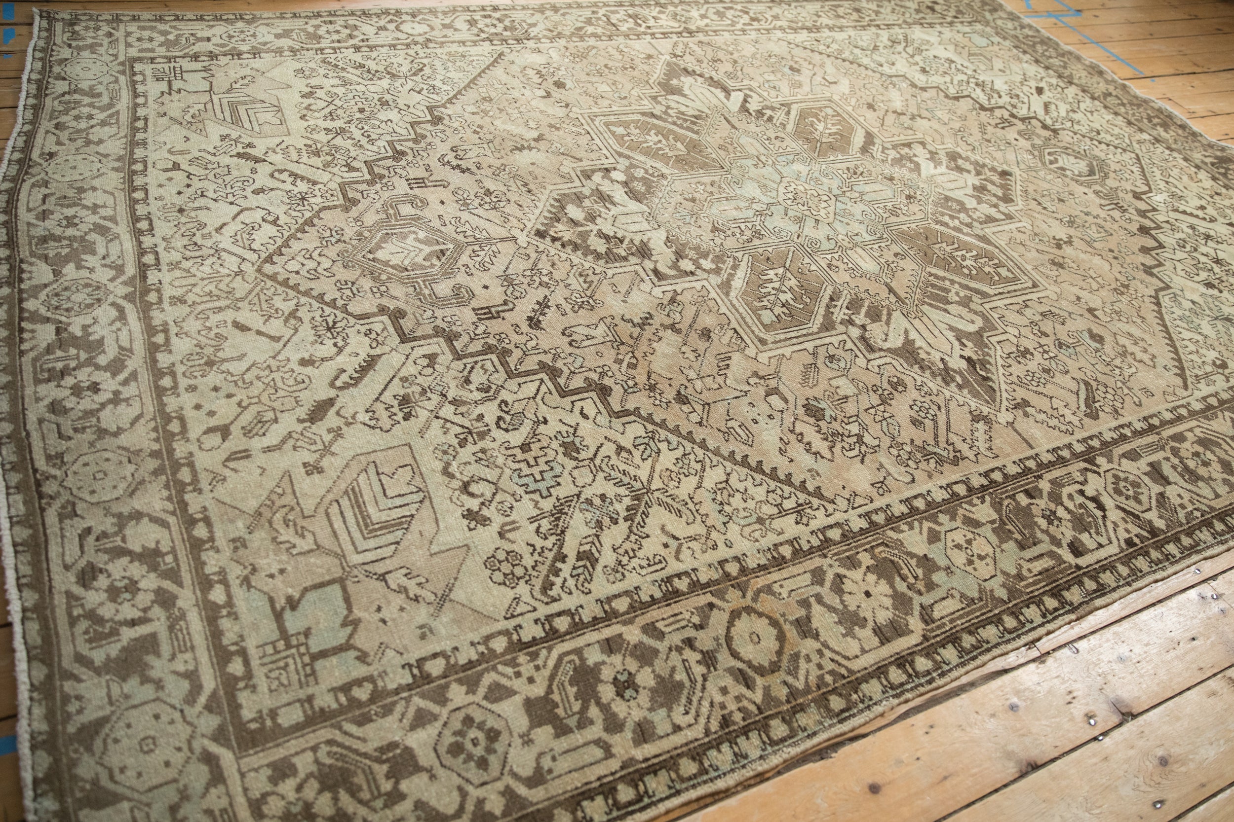 8x11 Vintage Distressed Mehrivan Carpet - Image 10