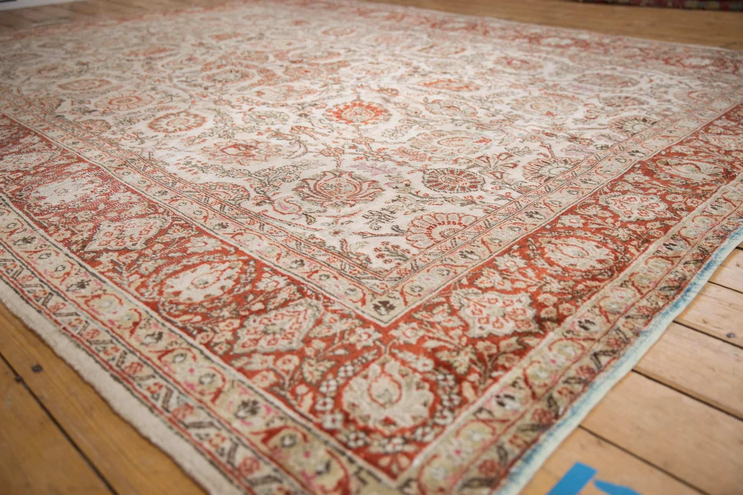 8x11 Vintage Distressed Meshed Carpet - Image 3