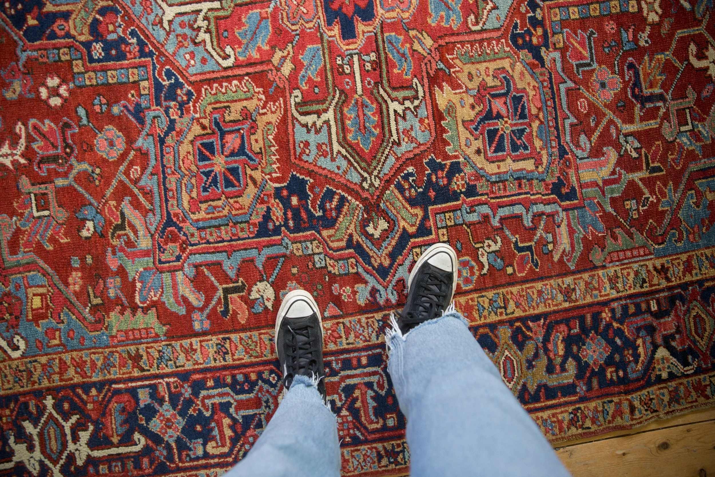 8x11 Vintage Heriz Carpet - Image 2