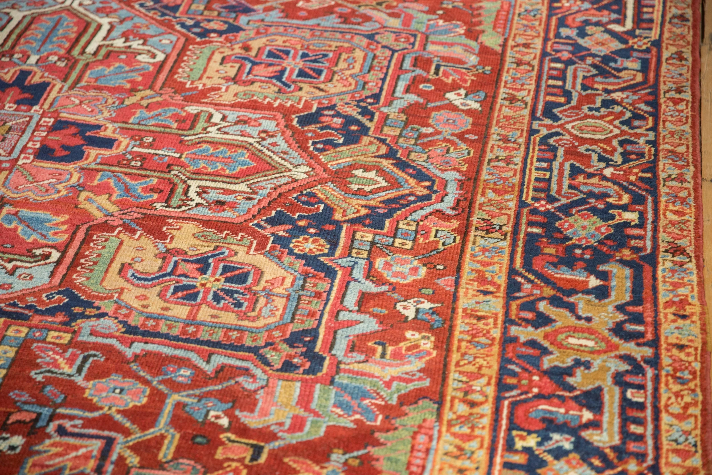 8x11 Vintage Heriz Carpet - Image 7