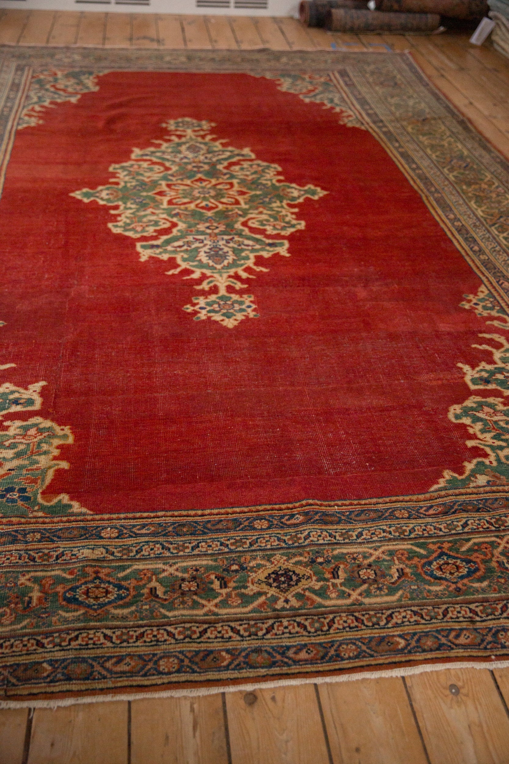8x11 Vintage Mahal Carpet - Image 5