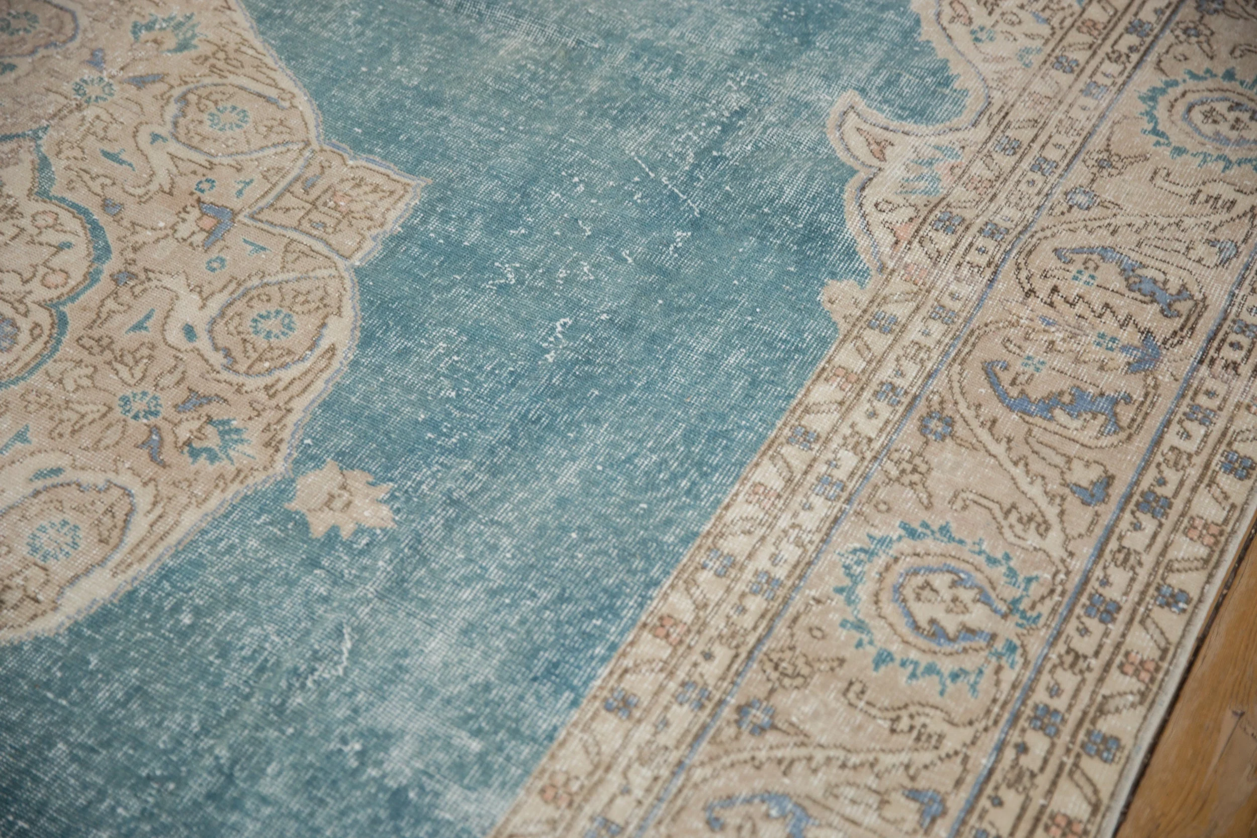 8x12 Vintage Distressed Sivas Carpet - Image 7