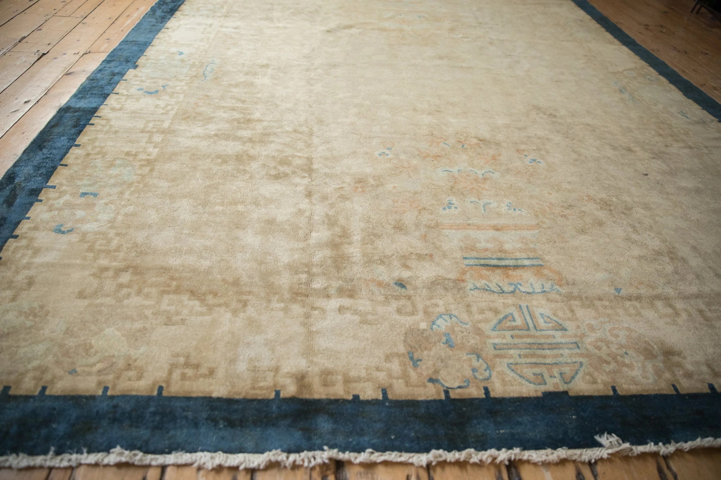 8x9.5 Antique Art Deco Carpet - Image 10