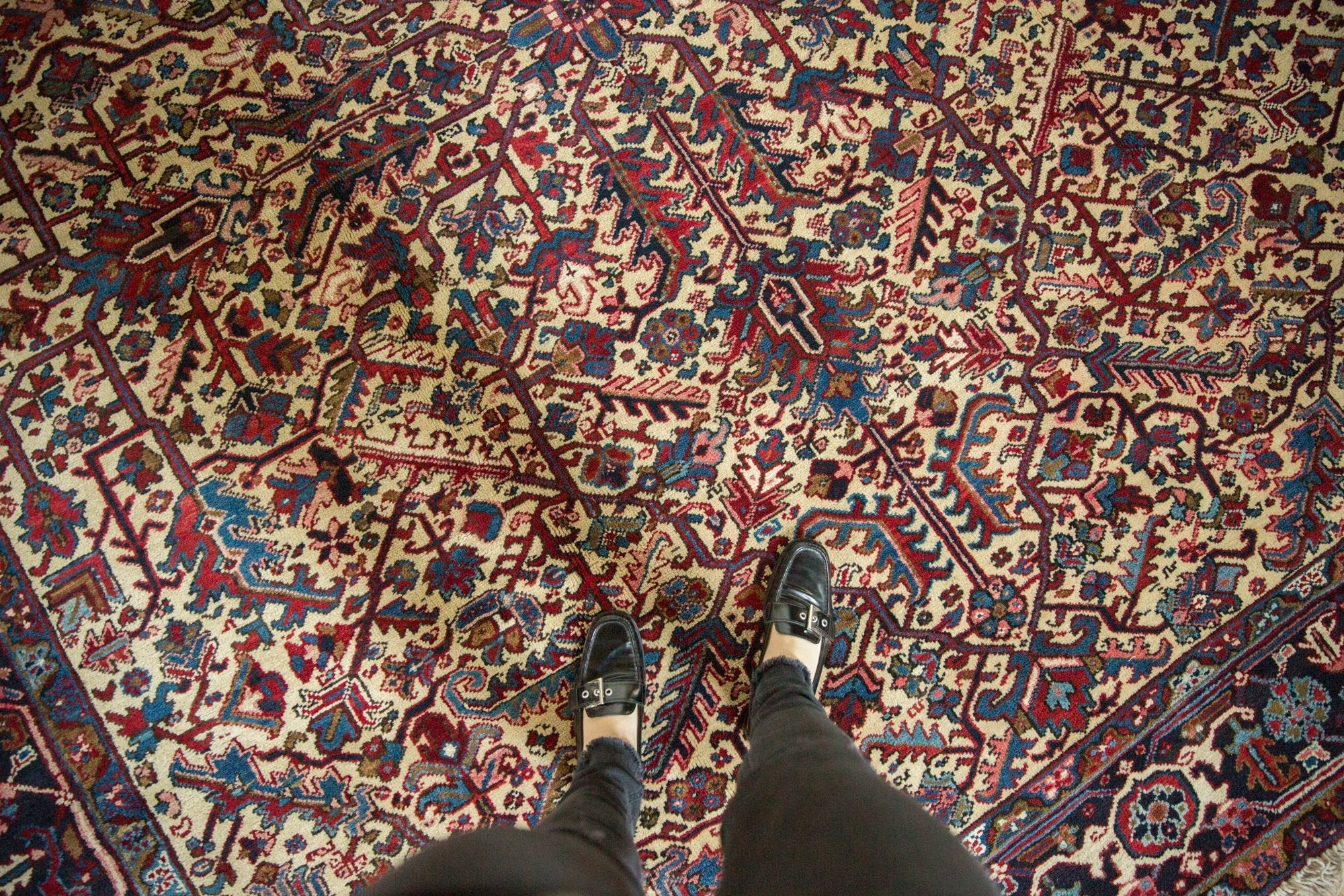 9.5x10 Vintage Mehrivan Square Carpet - Image 2