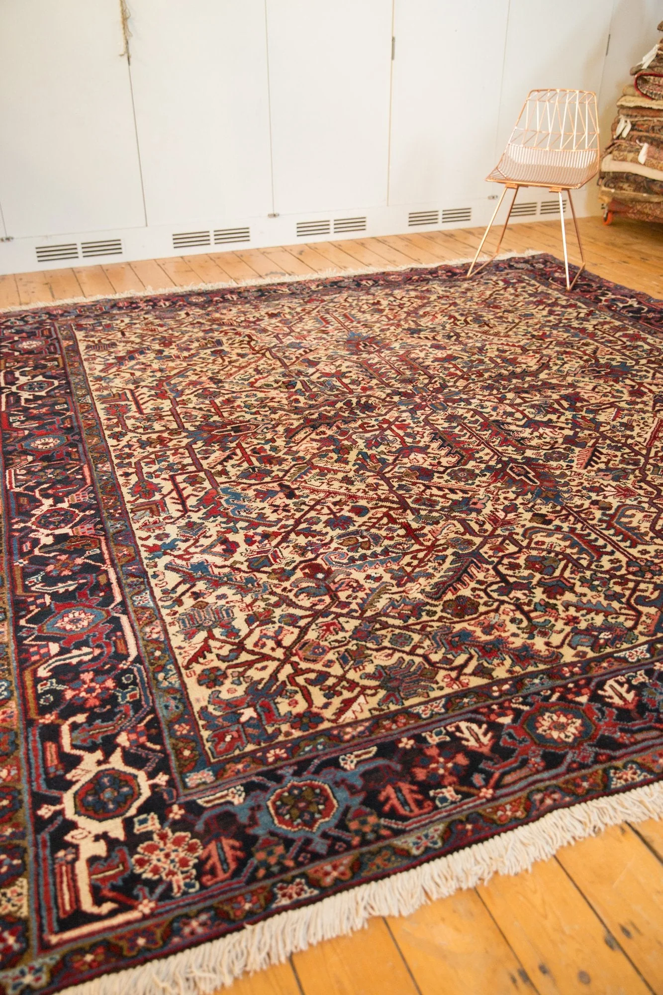 9.5x10 Vintage Mehrivan Square Carpet - Image 9