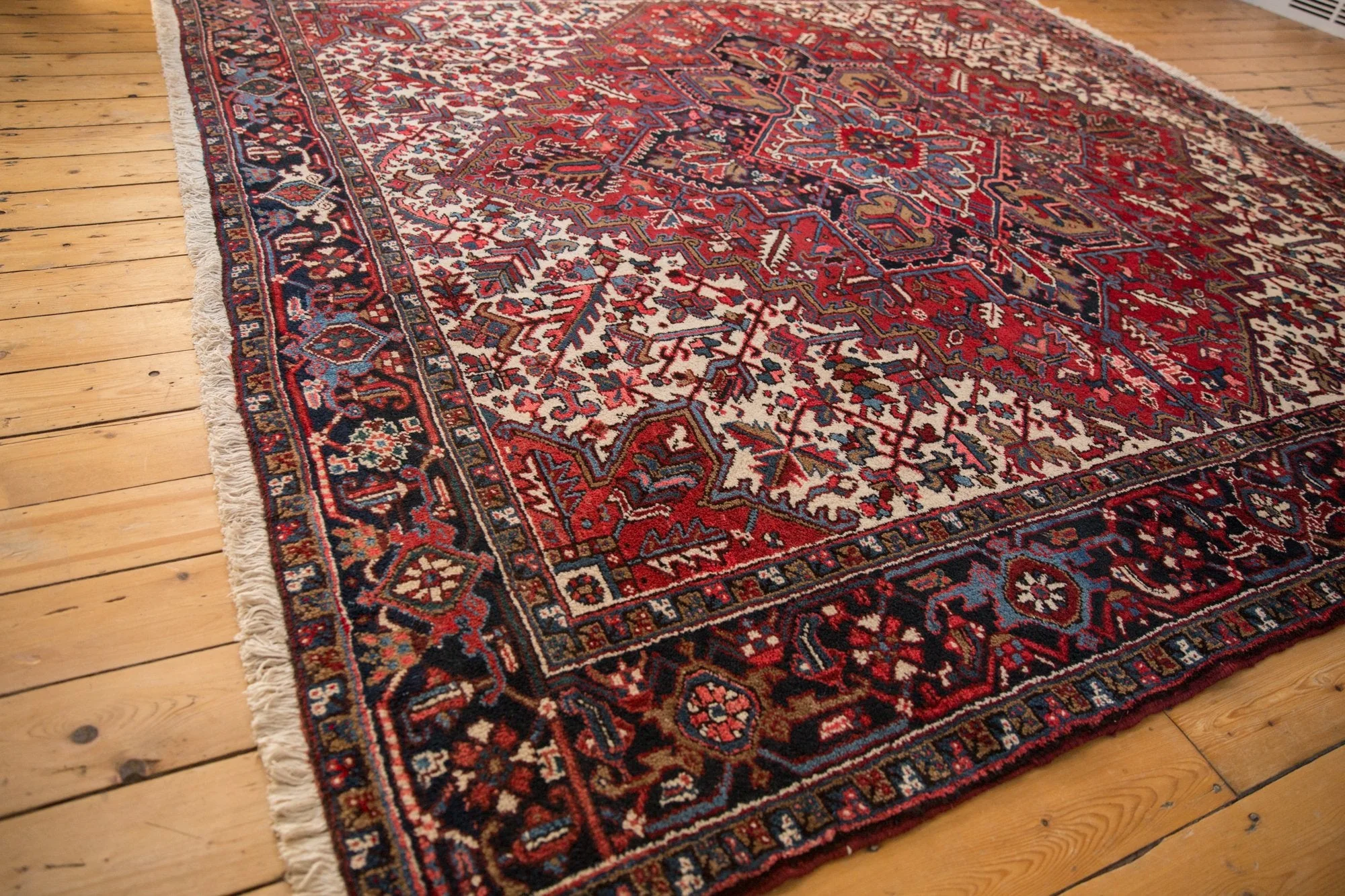 9.5x10 Vintage Mehrivan Square Carpet - Image 3