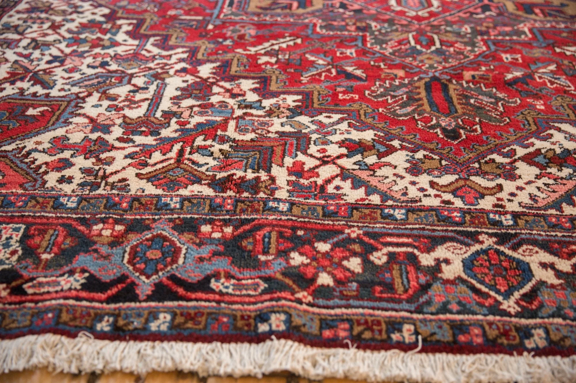 9.5x10 Vintage Mehrivan Square Carpet - Image 7