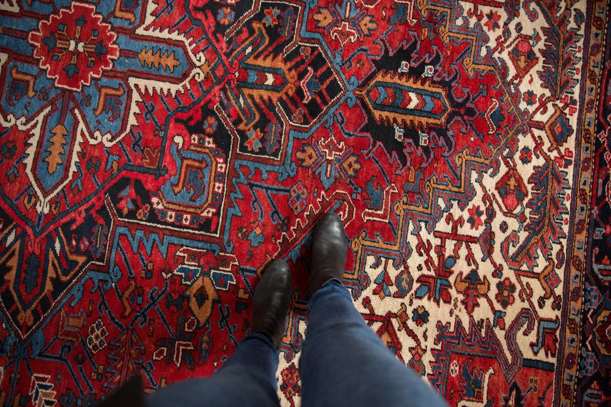 9.5x11.5 Vintage Heriz Carpet - Image 2