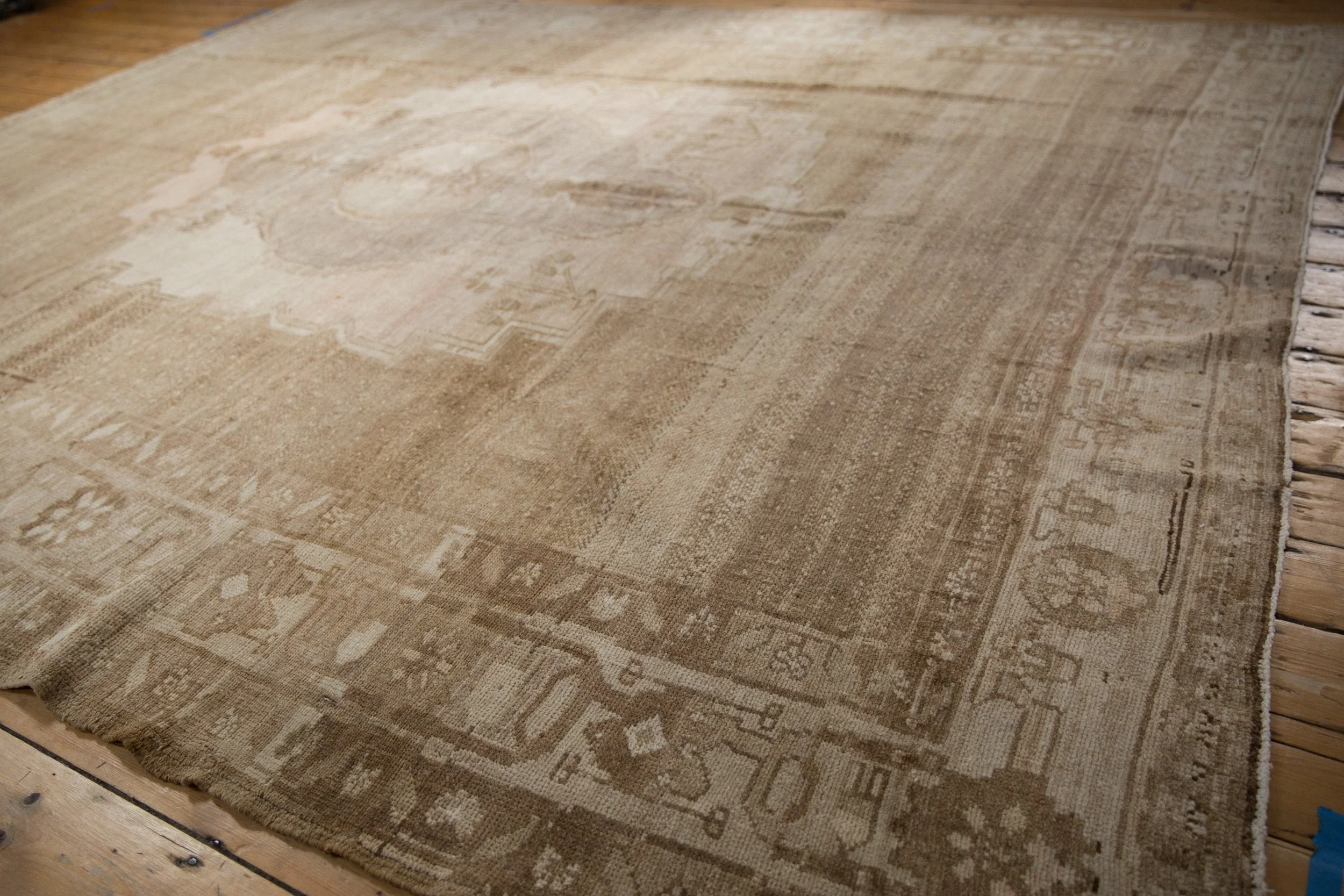 9.5x11 Vintage Distressed Oushak Carpet - Image 4