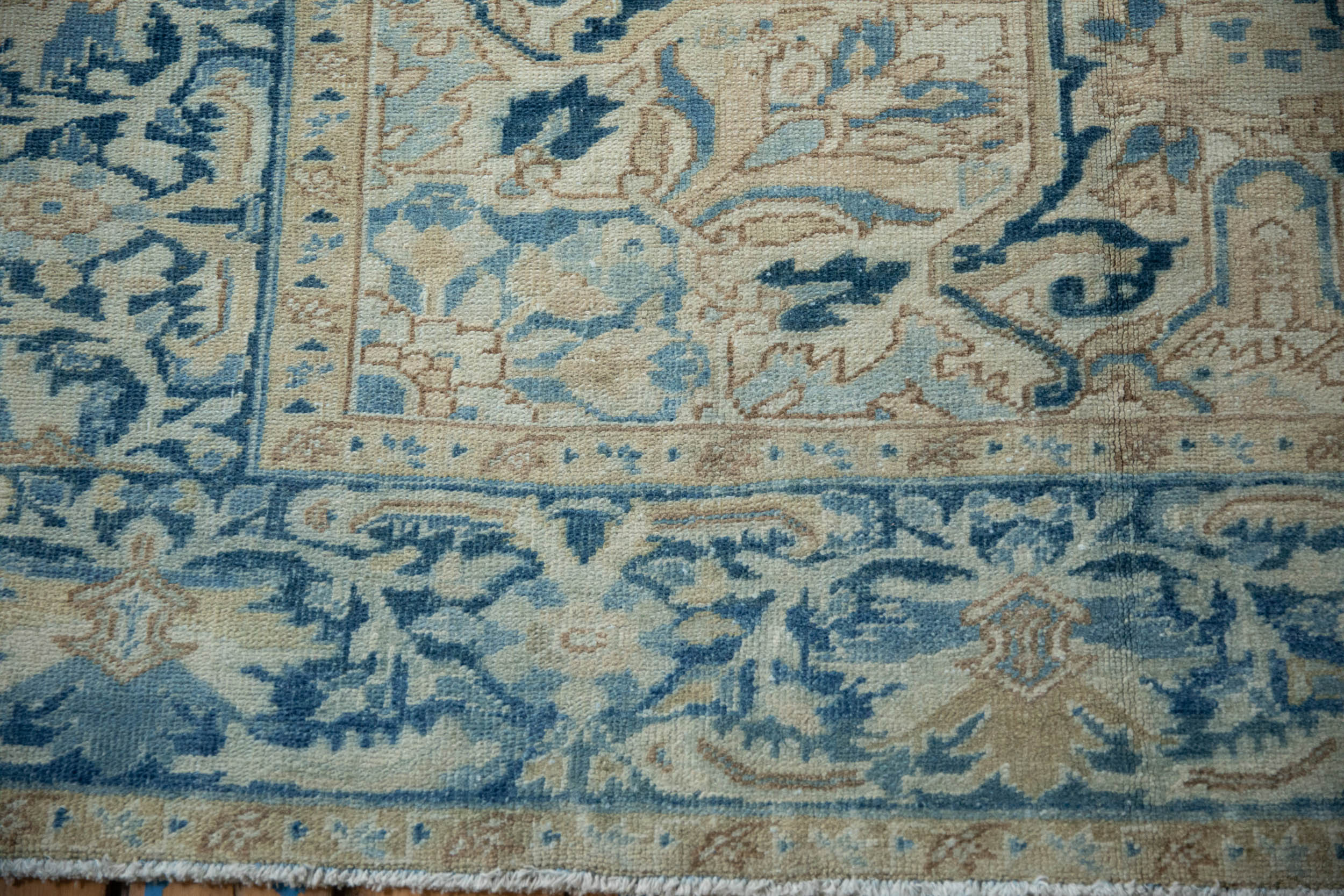 9.5x12.5 Vintage Distressed Heriz Carpet - Image 10