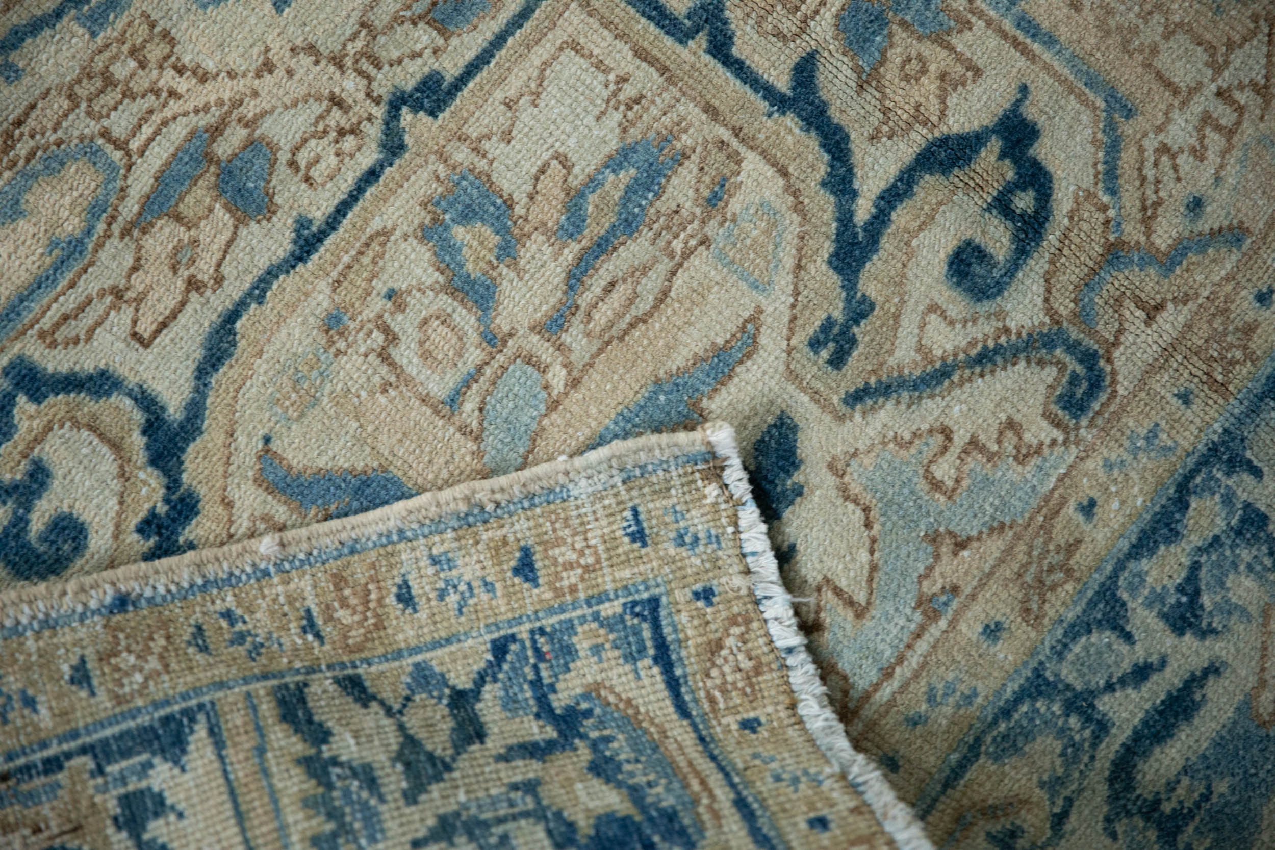 9.5x12.5 Vintage Distressed Heriz Carpet - Image 12
