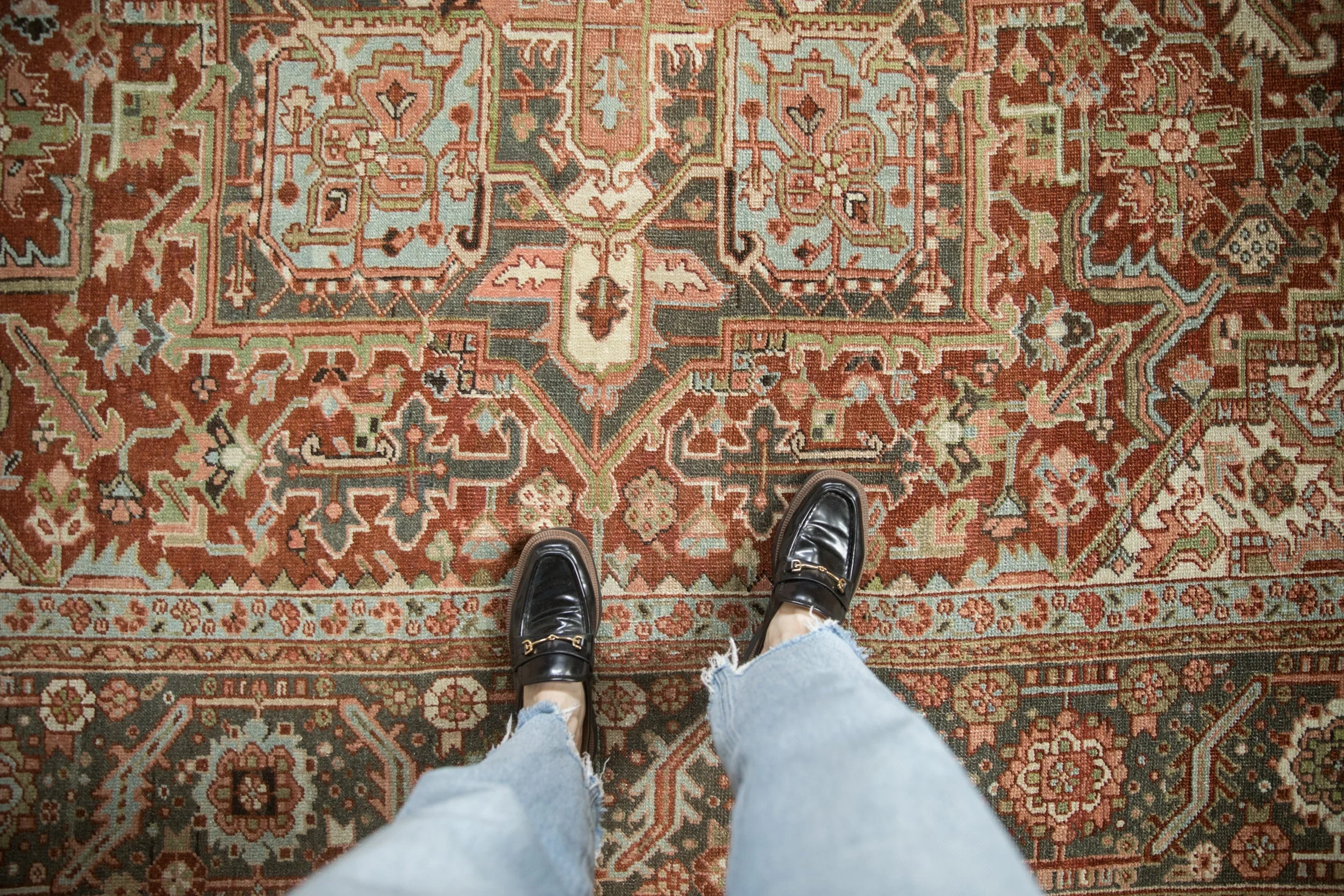 9.5x12.5 Vintage Distressed Heriz Carpet - Image 2