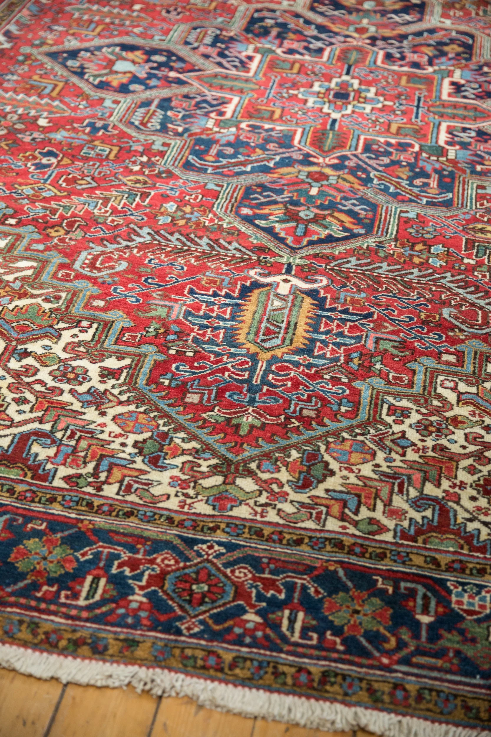 9.5x12.5 Vintage Mehrivan Carpet - Image 11