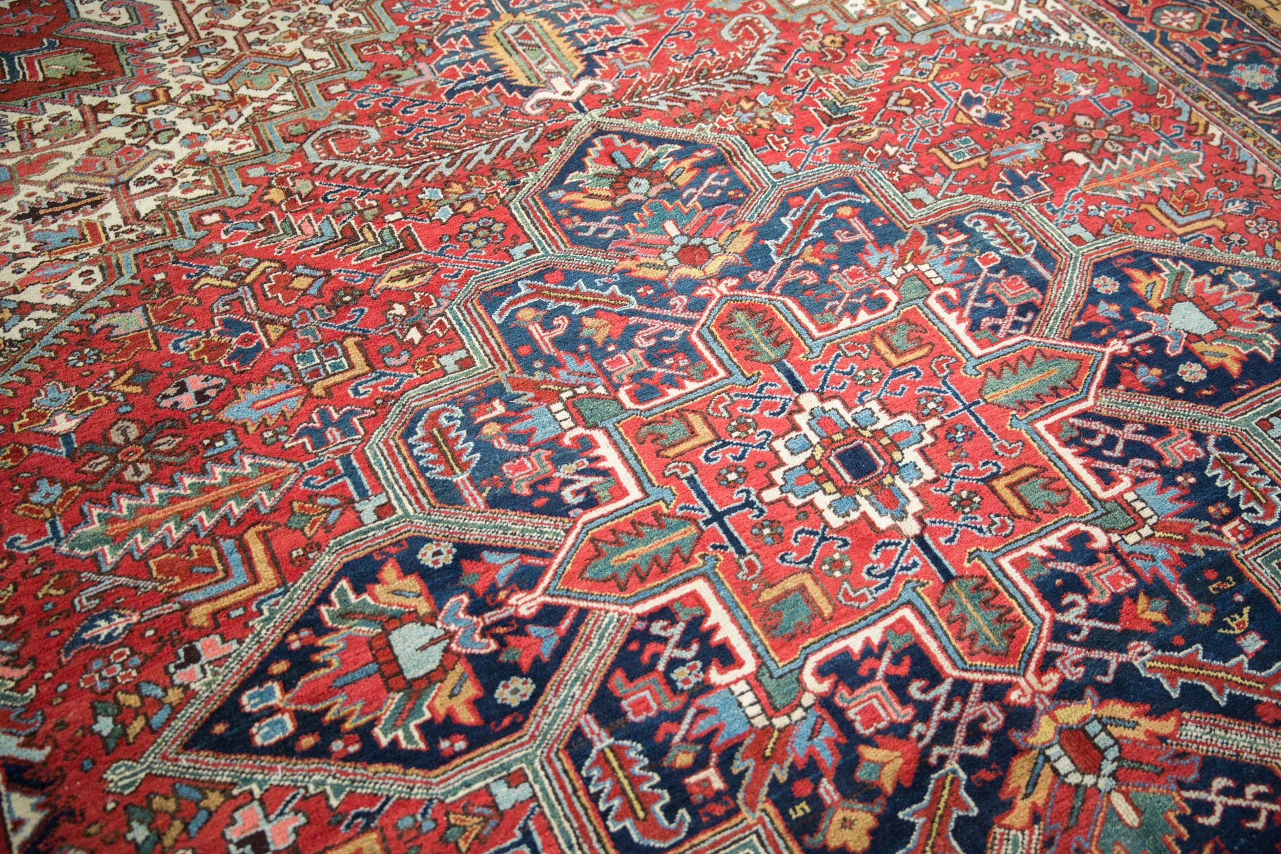 9.5x12.5 Vintage Mehrivan Carpet - Image 8