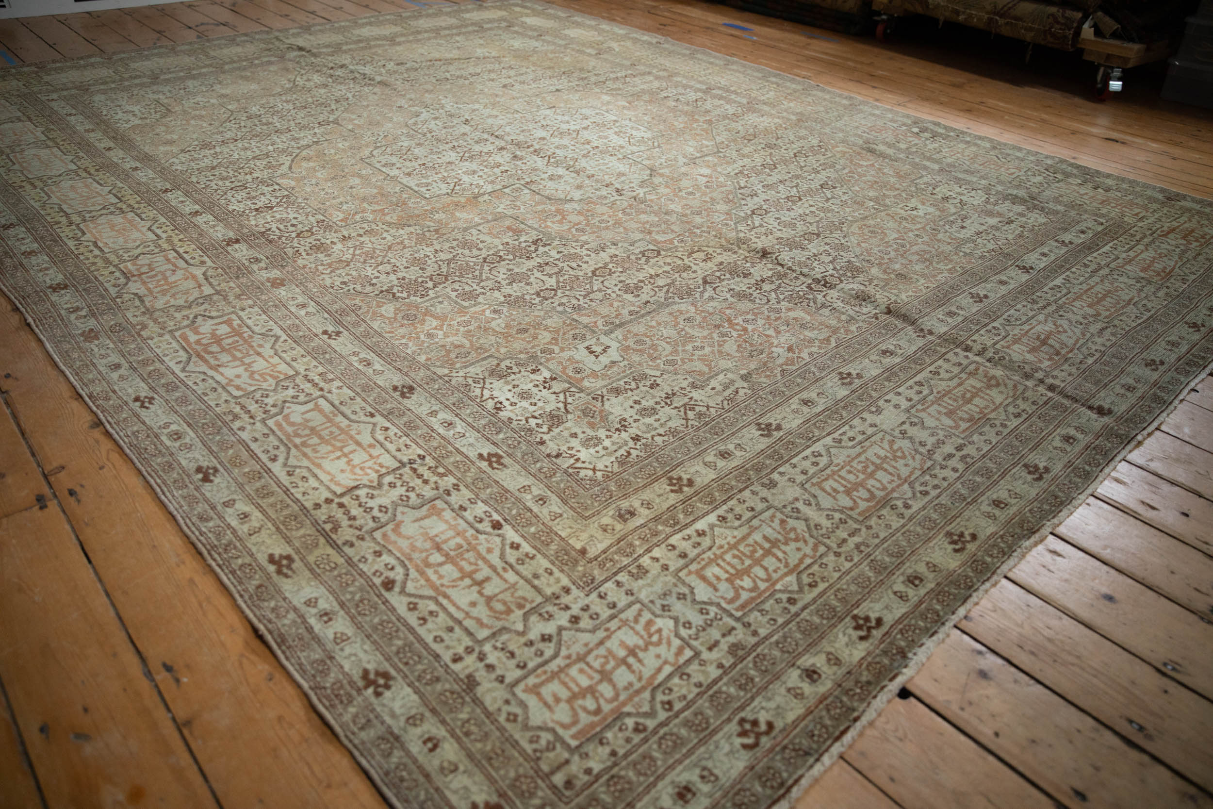 9.5x12 Antique Fine Tabriz Carpet - Image 5