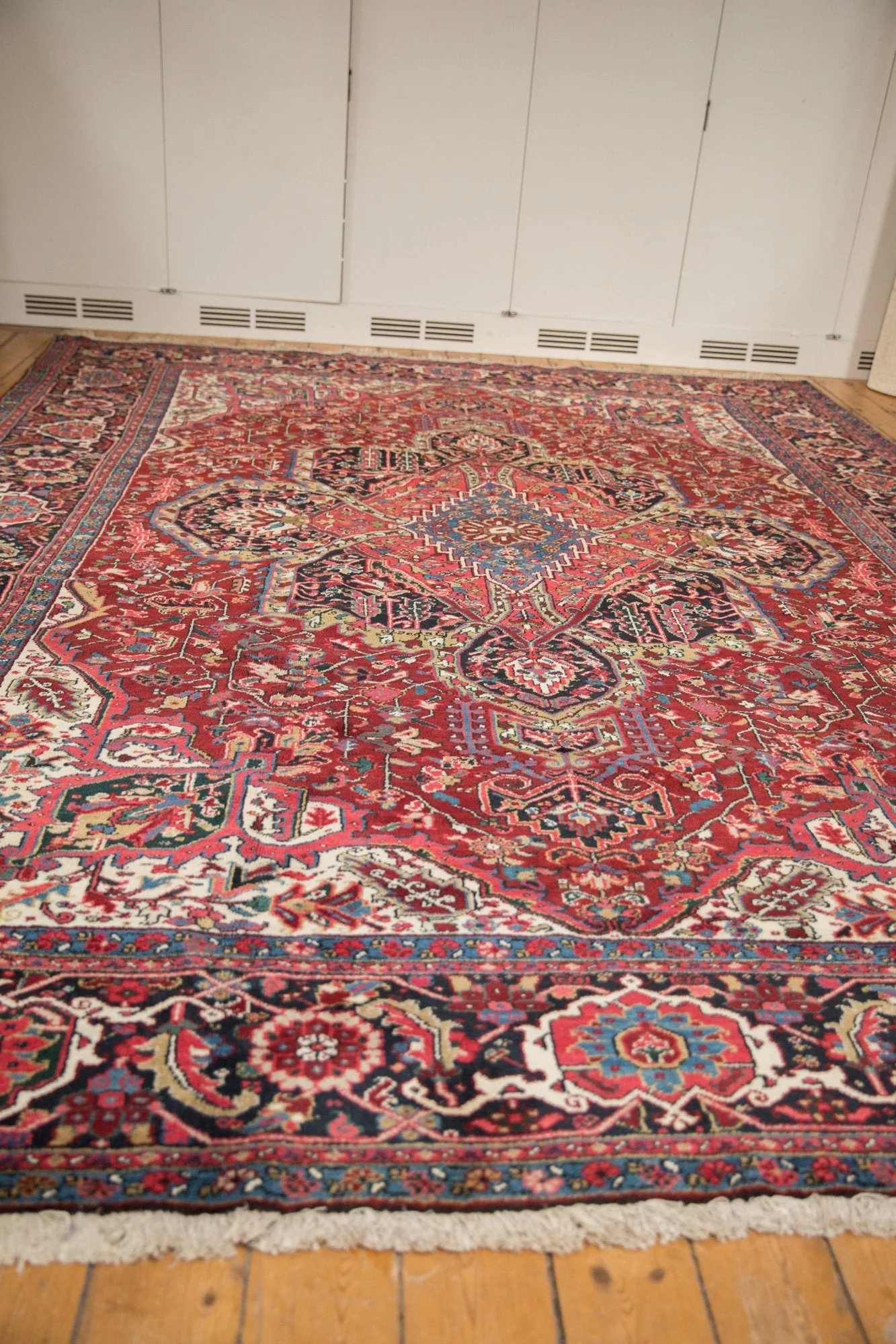 9.5x13 Vintage Ahar Carpet - Image 6