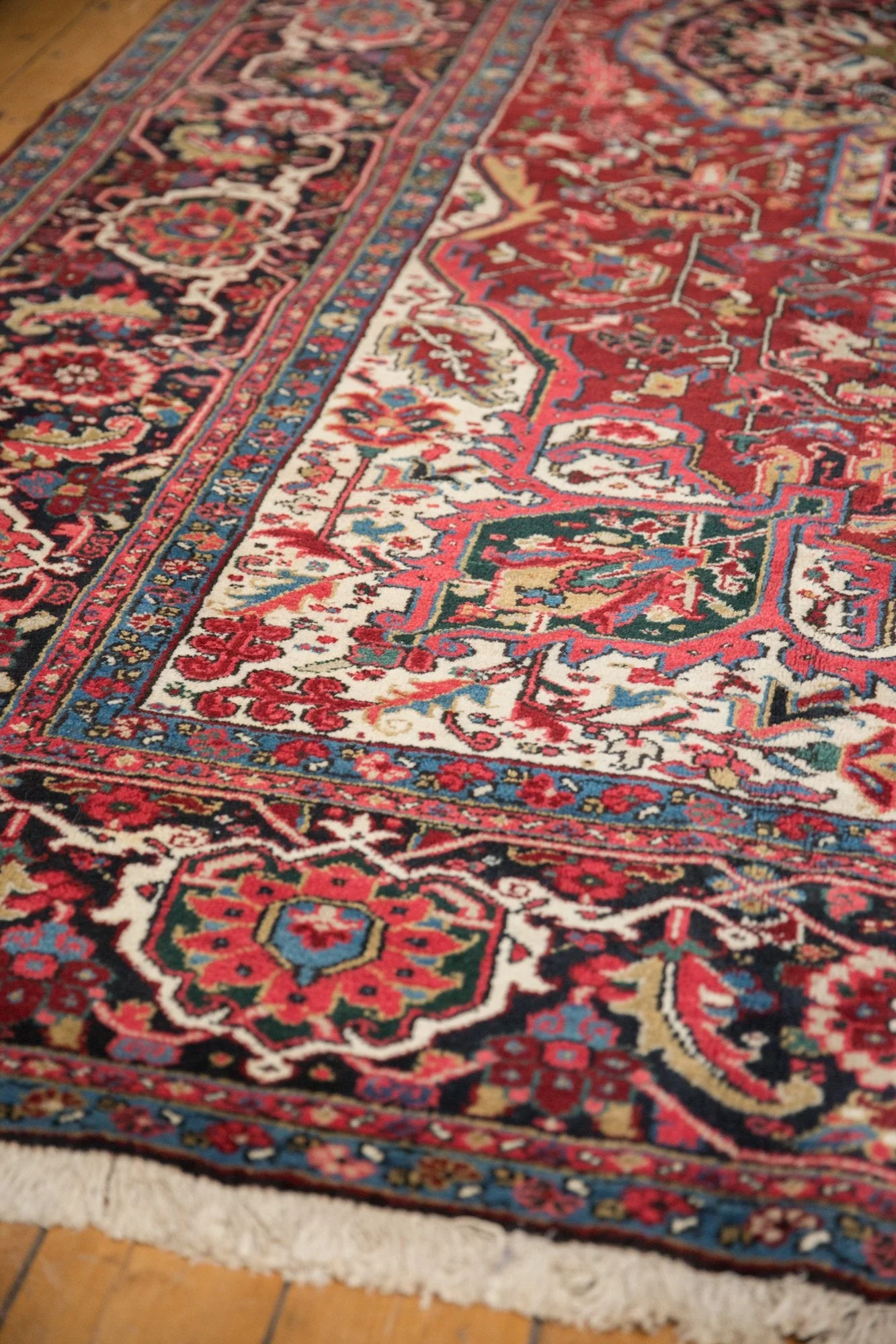 9.5x13 Vintage Ahar Carpet - Image 7