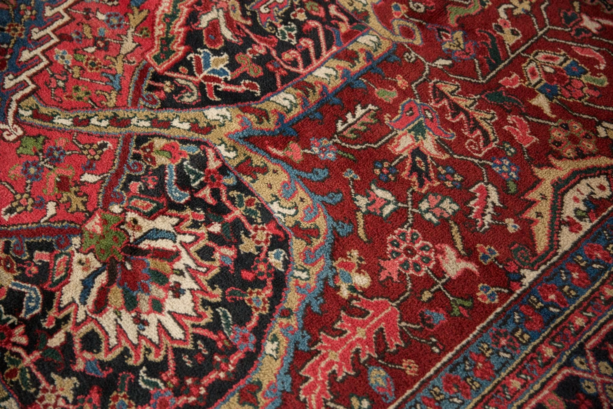9.5x13 Vintage Ahar Carpet - Image 9