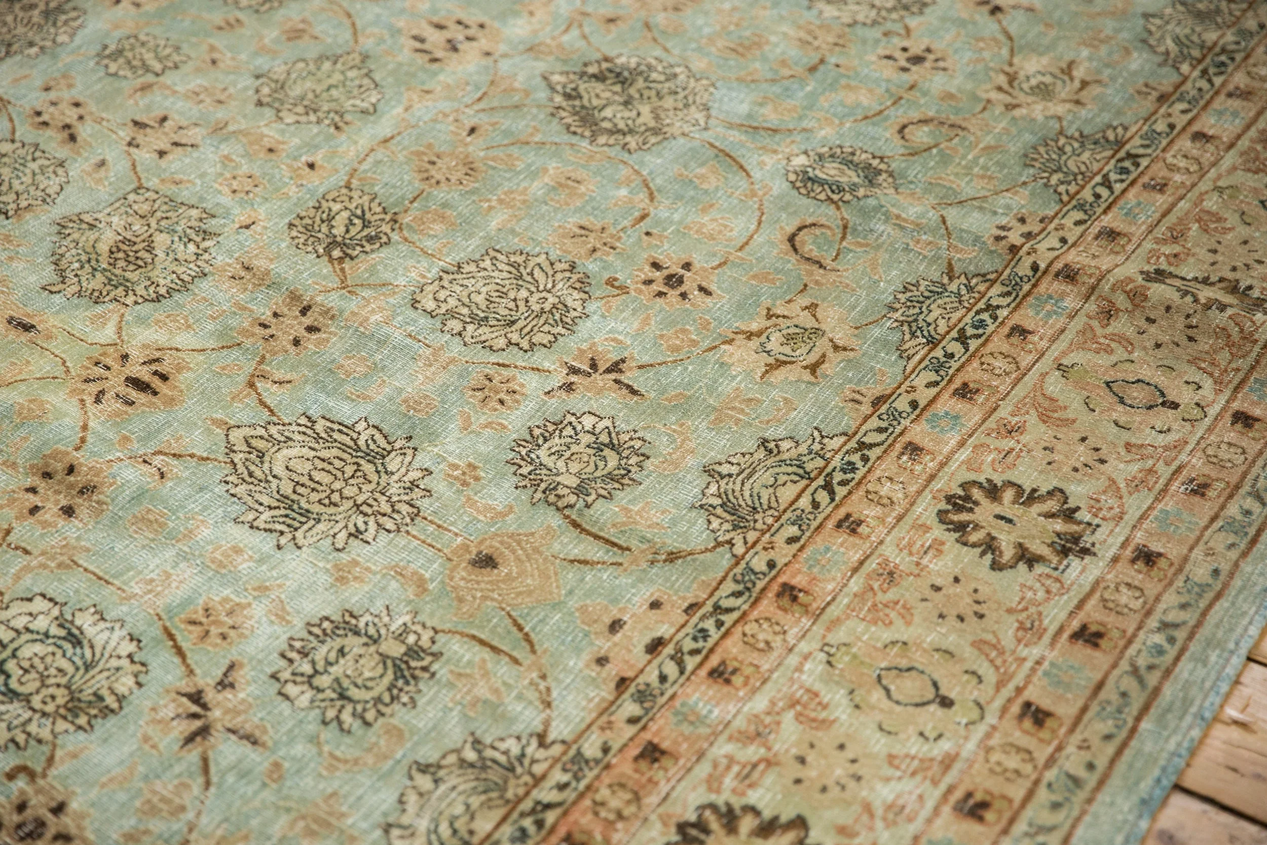 9.5x13 Vintage Distressed Meshed Carpet - Image 4