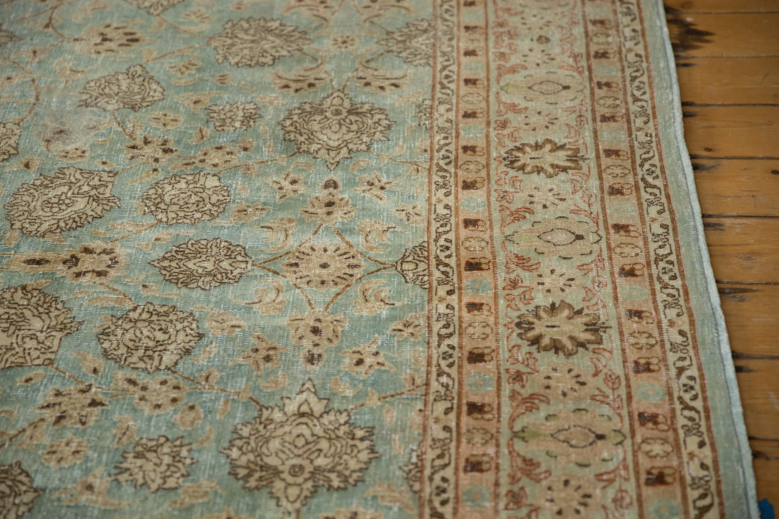 9.5x13 Vintage Distressed Meshed Carpet - Image 9