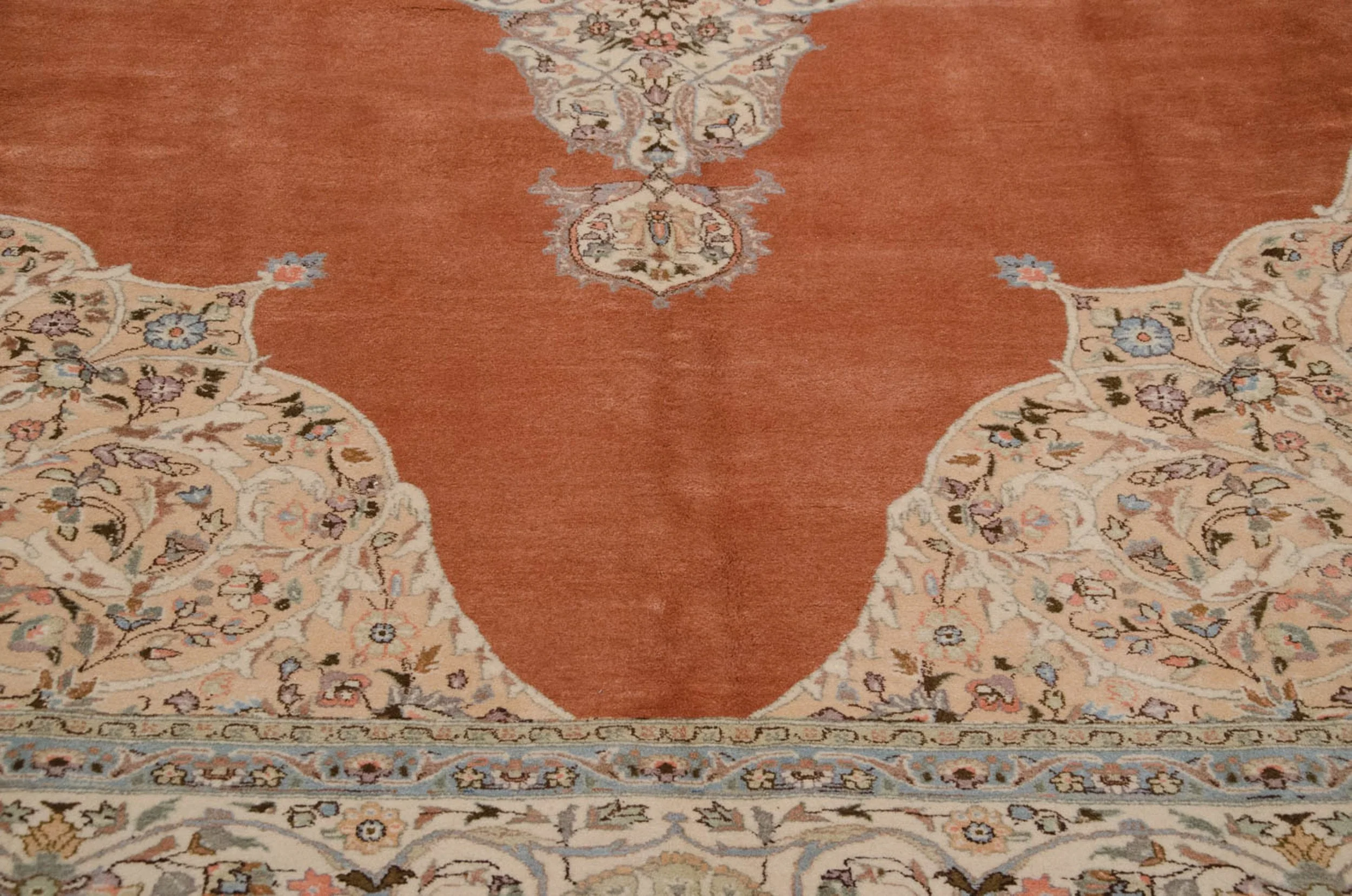 9.5x14.5 Vintage Tabriz Carpet - Image 7