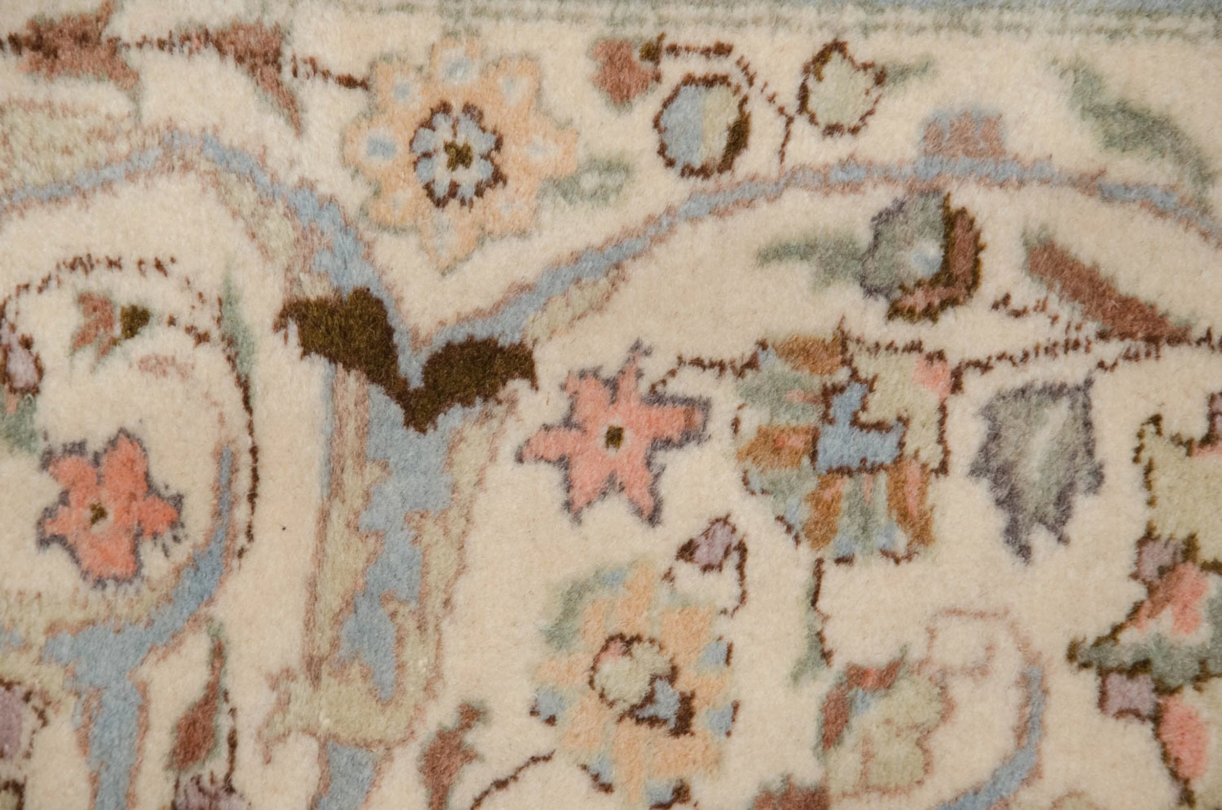 9.5x14.5 Vintage Tabriz Carpet - Image 8
