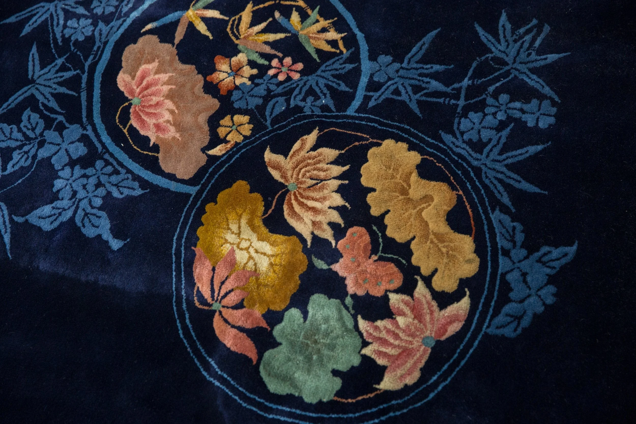 9.5x14 Vintage Nichols Art Deco Carpet - Image 4