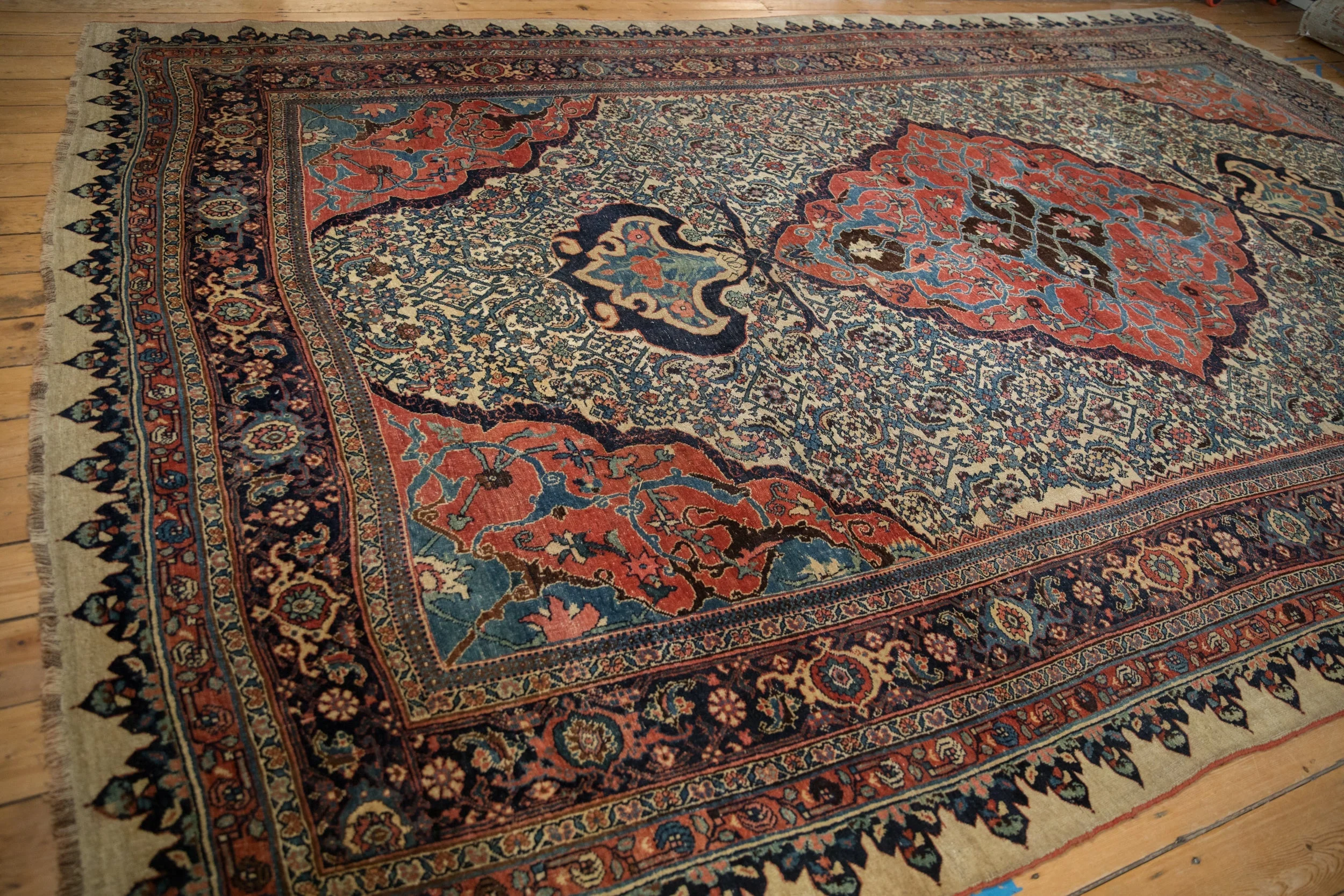 9.5x15 Antique Halvaie Bijar Carpet - Image 7