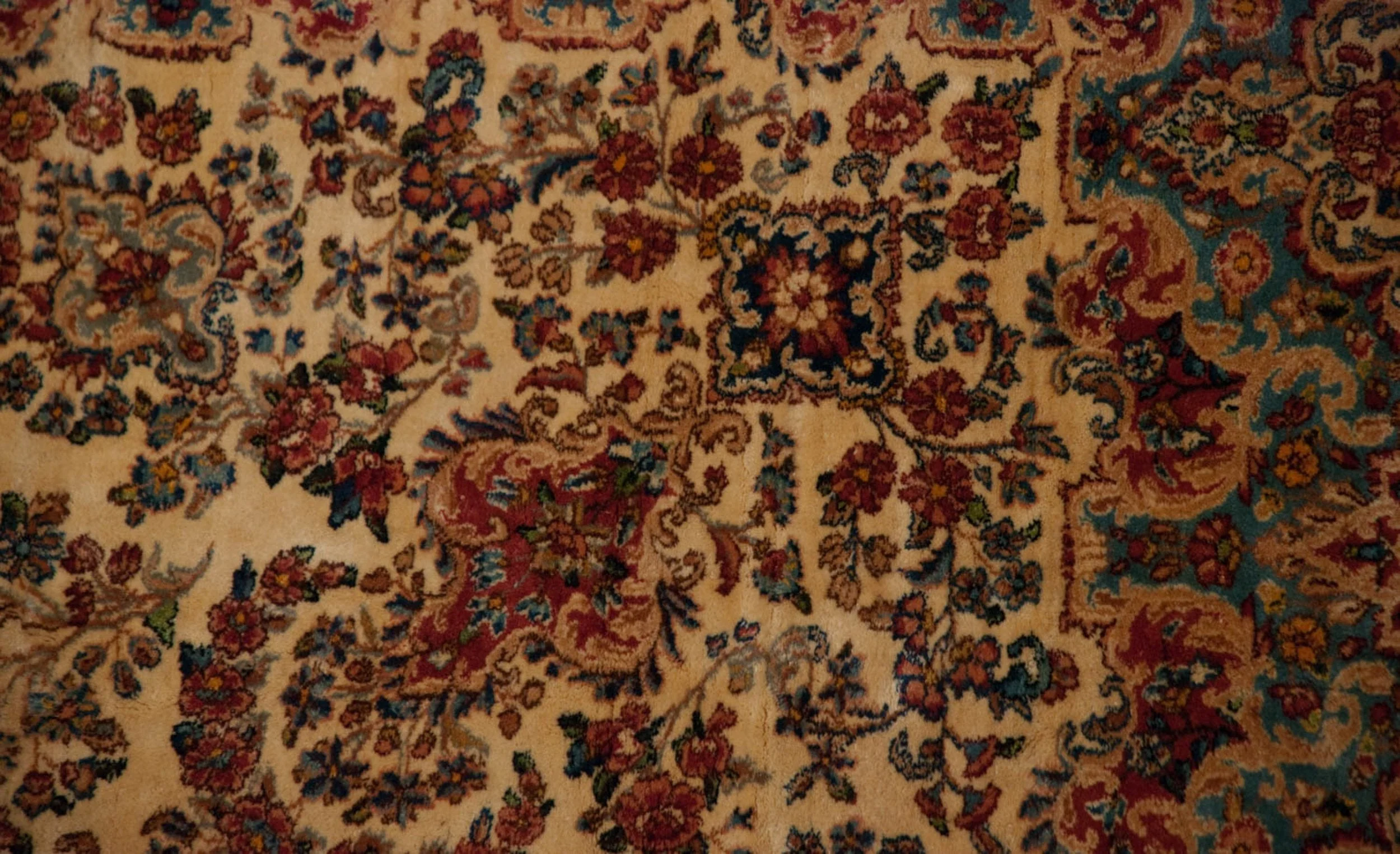 9.5x22.5 Vintage Kerman Carpet - Image 10