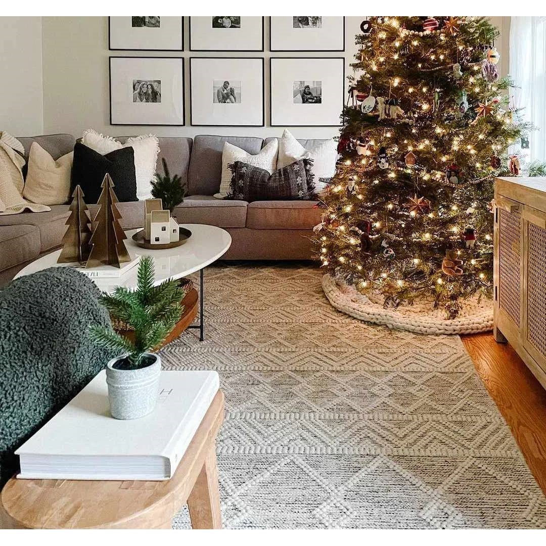 9-ft. x 12-ft. Hand Woven Wool Blend Grey Beige Ivory Persian Style Area Rug - Image 2