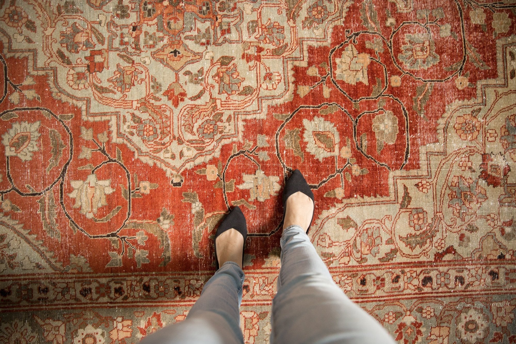 9x11.5 Vintage Distressed Khoy Carpet - Image 2