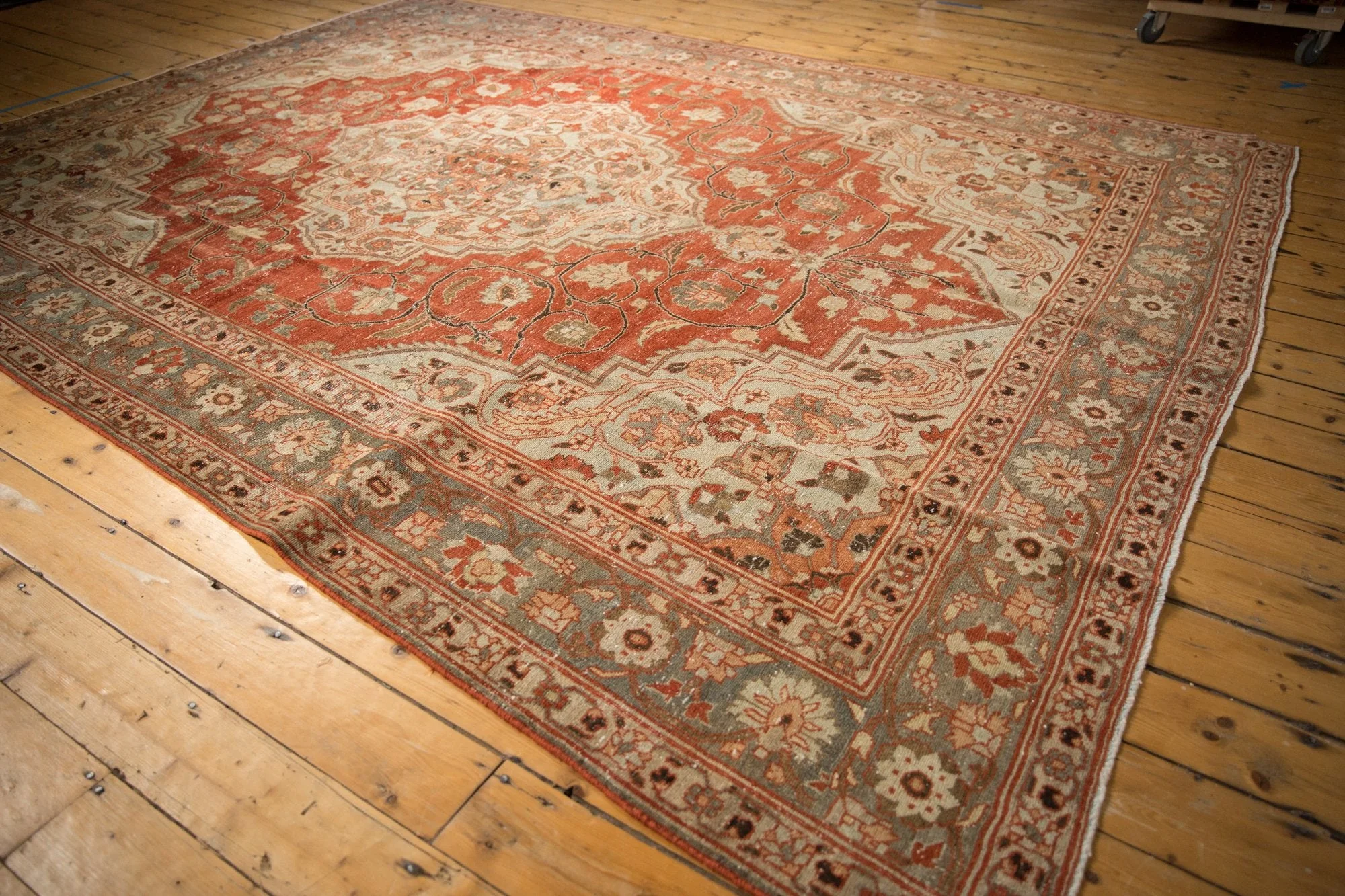 9x11.5 Vintage Distressed Khoy Carpet - Image 7