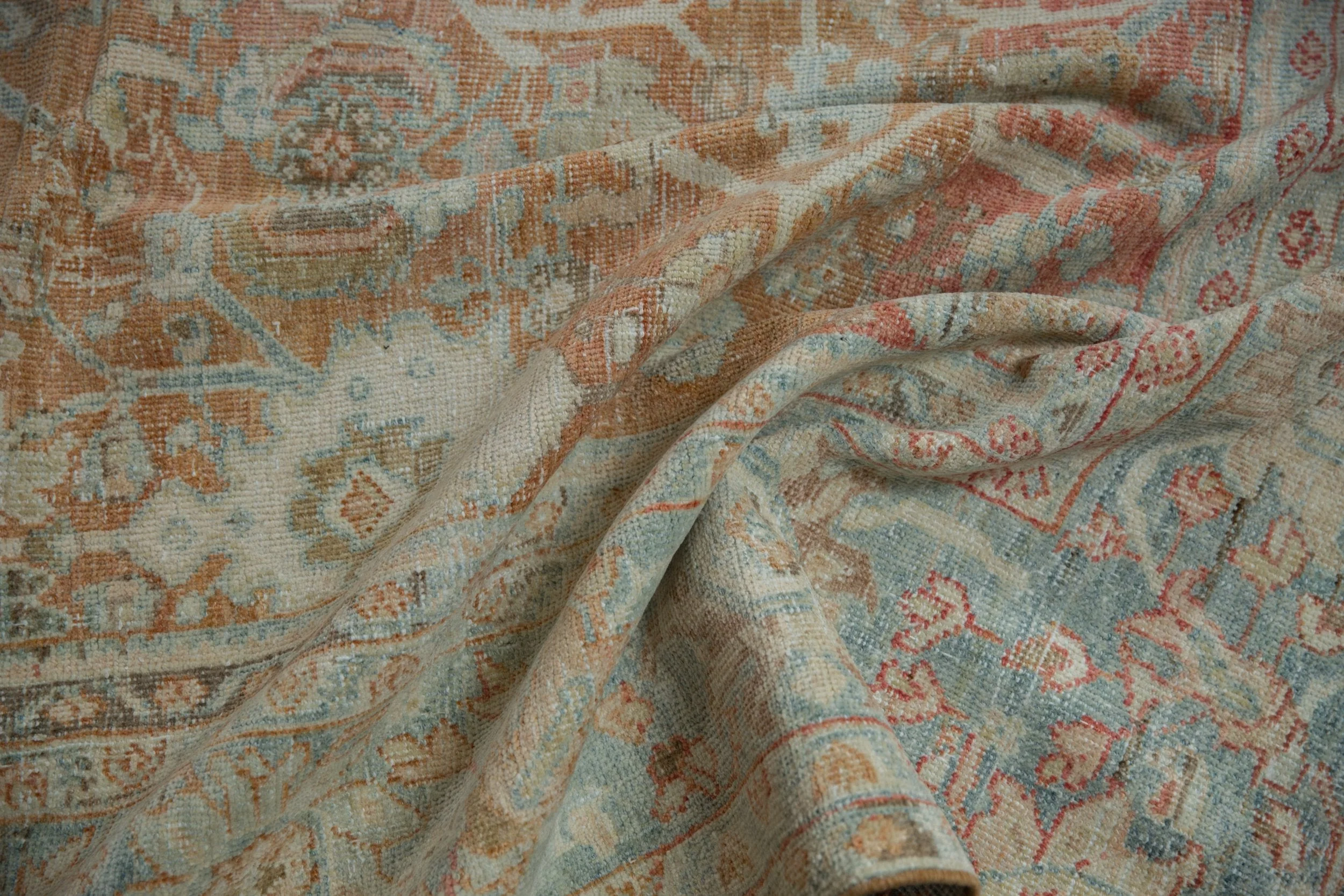 9x11.5 Vintage Distressed Mahal Carpet - Image 11