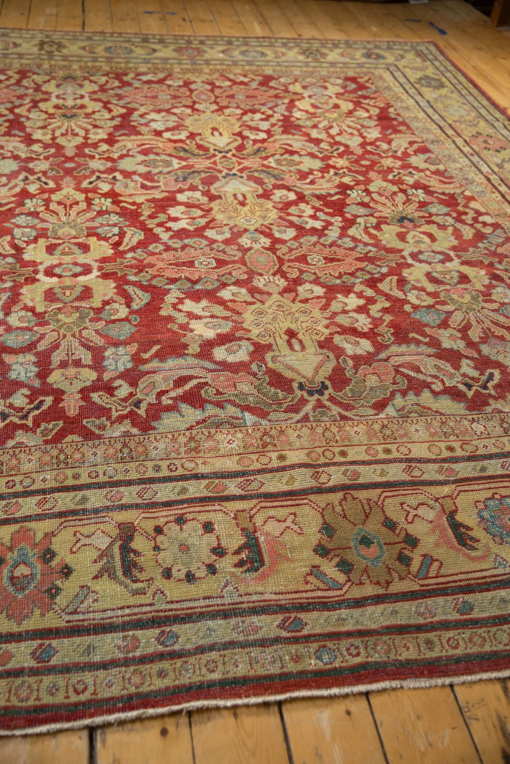 9x11.5 Vintage Distressed Mahal Carpet - Image 9