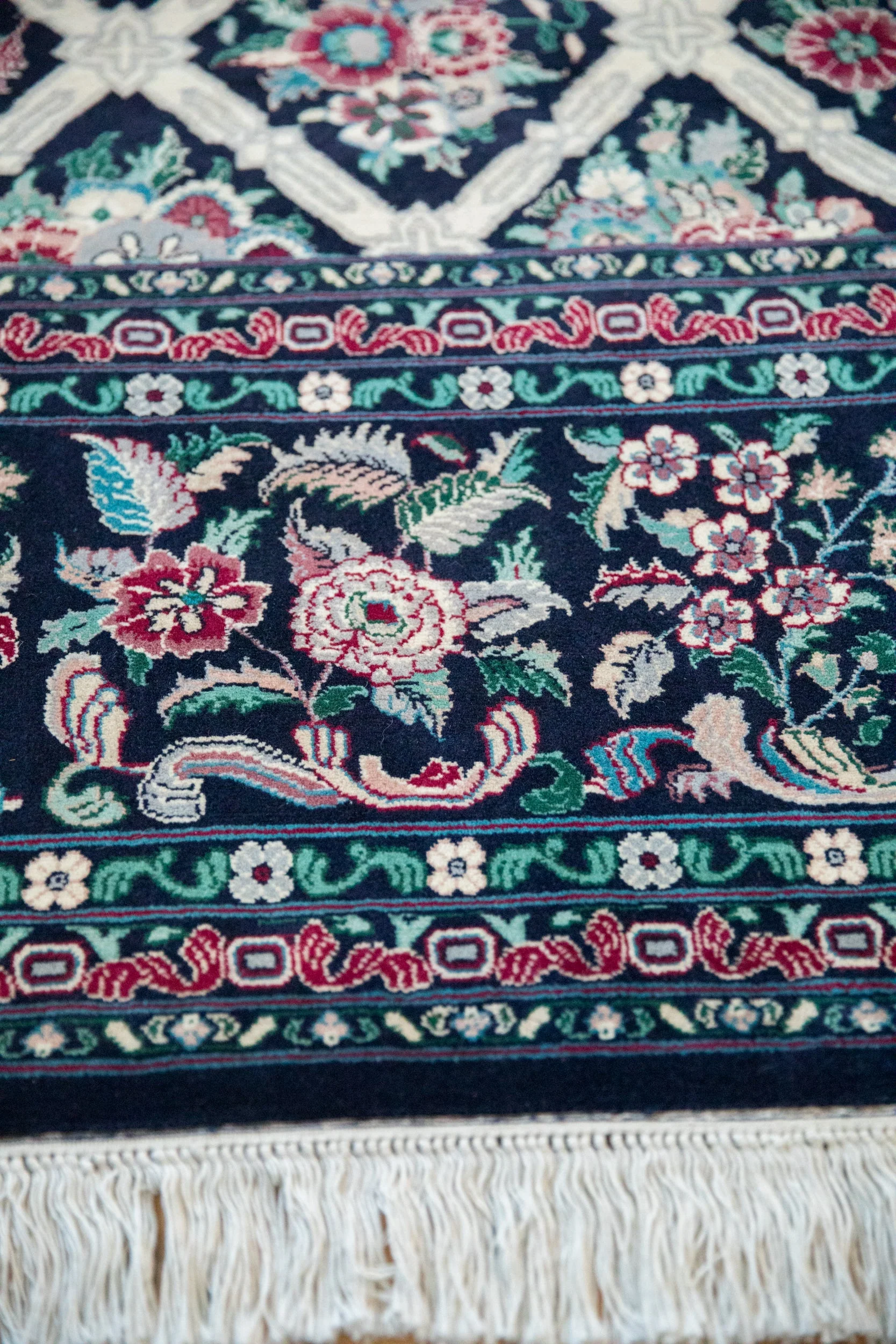 9x11.5 Vintage Pakistani Savonnerie Design Carpet - Image 7
